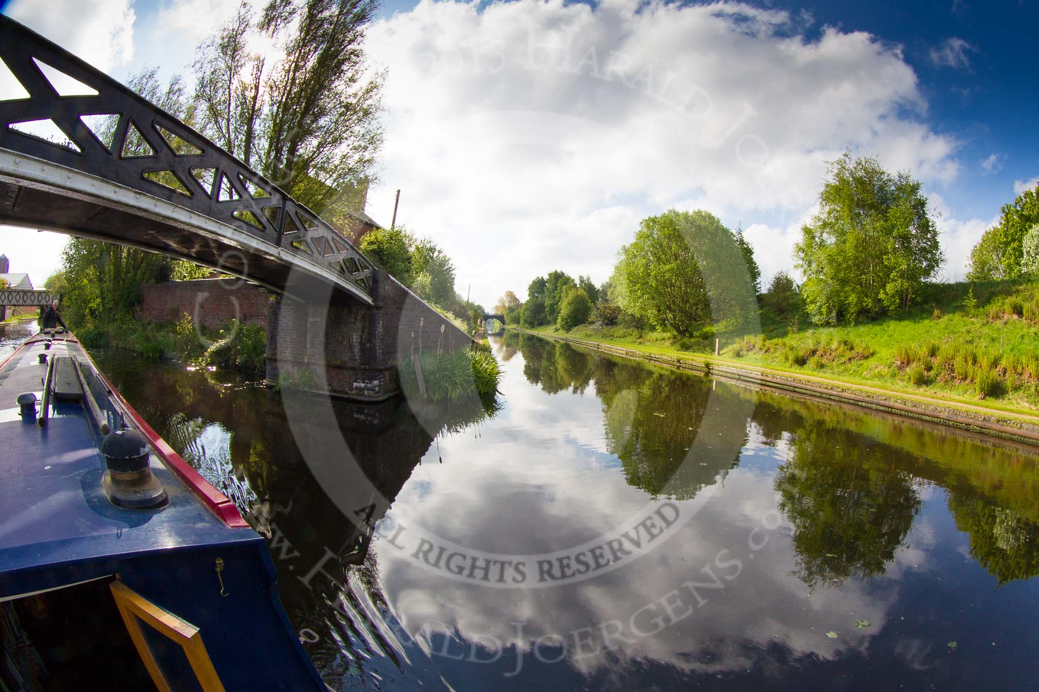 BCN Marathon Challenge 2013: Narrowboat "Felonious Mongoose" leaving the Soho Loop (Winson Green Loop), part of the Old Main Line, to join the New Main Line at Winson Green Junction..
Birmingham Canal Navigation,


United Kingdom,
on 25 May 2013 at 08:37, image #66