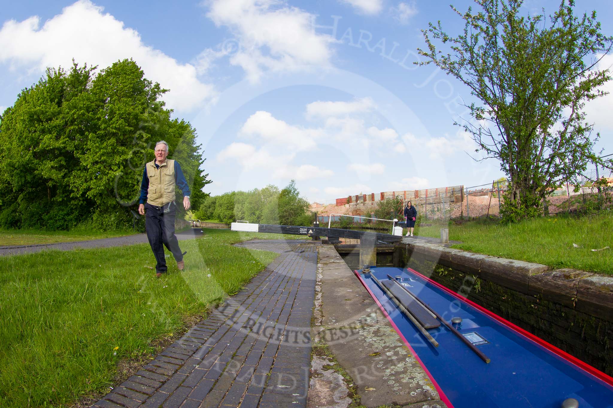 BCN Marathon Challenge 2013: Skipper Charley at Smethwick Bottom lock on the BCN Old Main Line..
Birmingham Canal Navigation,


United Kingdom,
on 25 May 2013 at 09:04, image #91