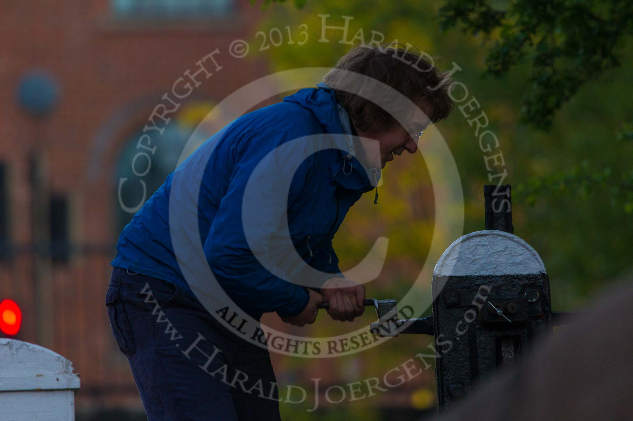 BCN Marathon Challenge 2013: Competitors helping each other on the eight Walsall Locks - Dave from NB "Panatha"..
Birmingham Canal Navigation,


United Kingdom,
on 26 May 2013 at 05:18, image #339