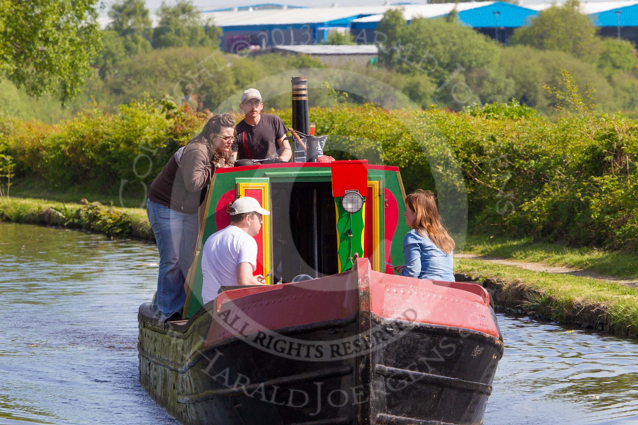 BCN Marathon Challenge 2013: Meeting another BCN Marathon Challenge participant on the Anglesey Branch of the Wyrley & Essington Canal..
Birmingham Canal Navigation,


United Kingdom,
on 26 May 2013 at 10:07, image #376
