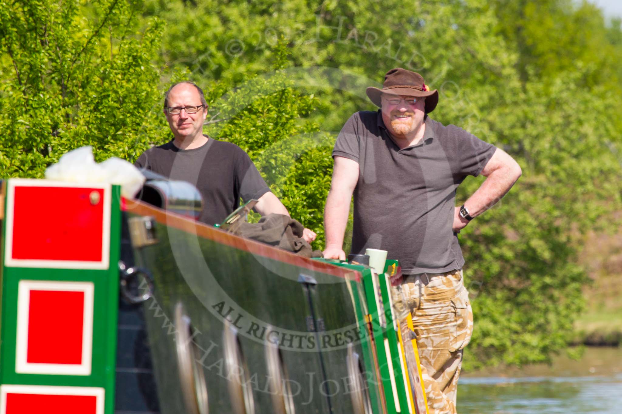 BCN Marathon Challenge 2013: Meeting another BCN Marathon Challenge participant on the Anglesey Branch of the Wyrley & Essington Canal..
Birmingham Canal Navigation,


United Kingdom,
on 26 May 2013 at 10:33, image #388