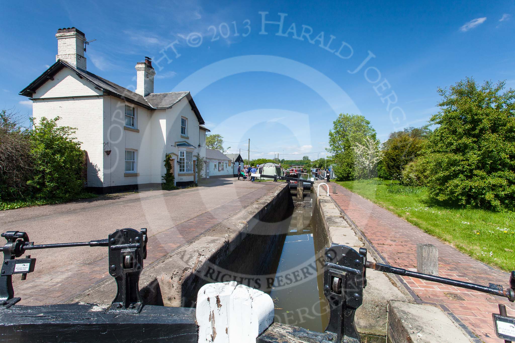 BCN Marathon Challenge 2013: Rushall.
Birmingham Canal Navigation,


United Kingdom,
on 26 May 2013 at 14:33, image #420