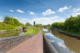 BCN Marathon Challenge 2013: Bromford Junction, linking the BCN New Main Line, on the right, and the Old Main Line, on the left, via the three Spon Lane Locks..
Birmingham Canal Navigation,


United Kingdom,
on 25 May 2013 at 12:53, image #173