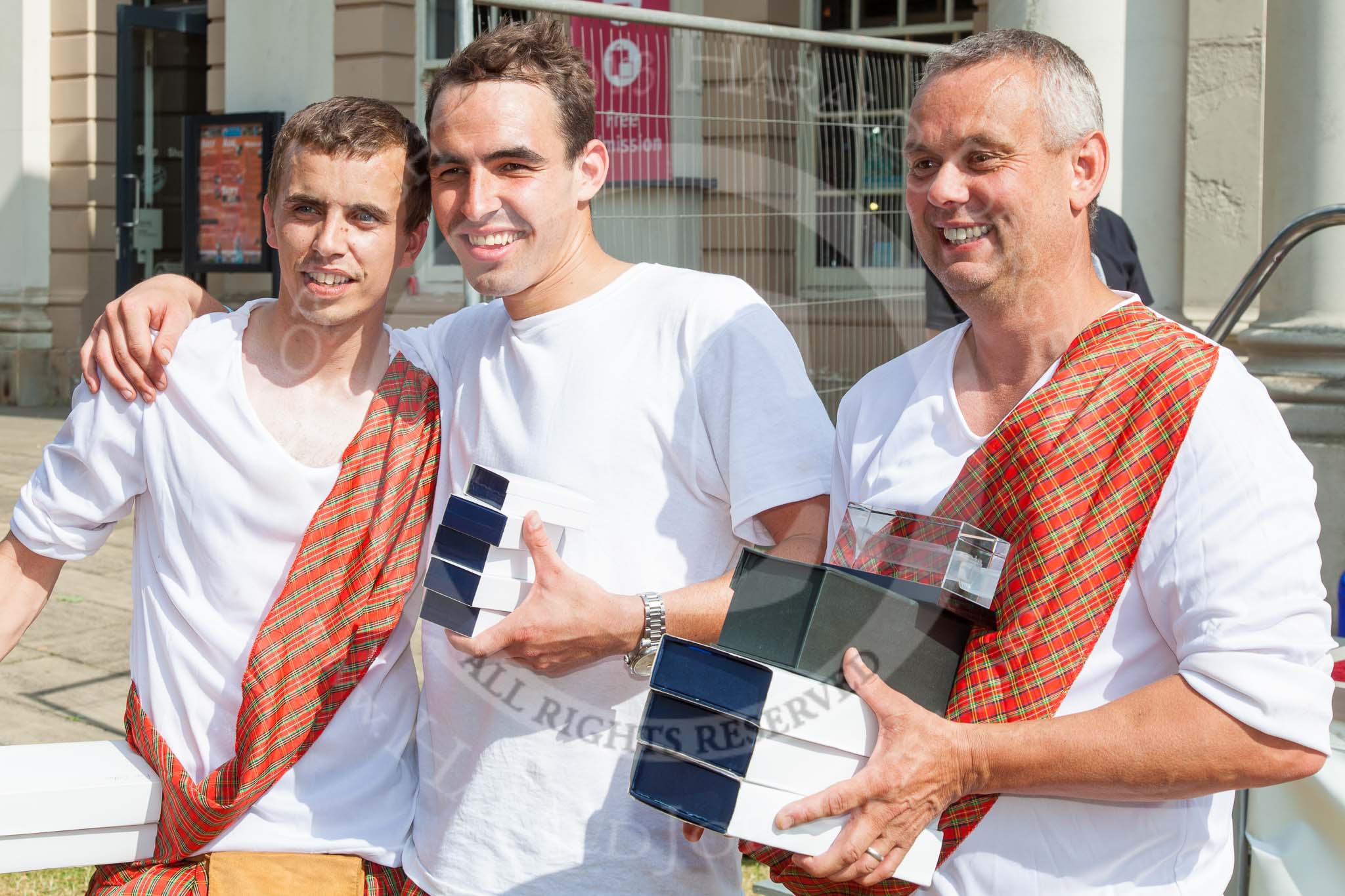 Photo 1307131621565D24907HaraldJoergens TOW River Thames Barge Driving Race 2013: The "Ken Collins Memorial Trophy", the price for the best dresses crew, goes to the crew of barge "Hoppy", by GPS Fabrication..
River Thames between Greenwich and Westminster,
London,
United Kingdom,
on 13 July 2013 at 16:22, image #571