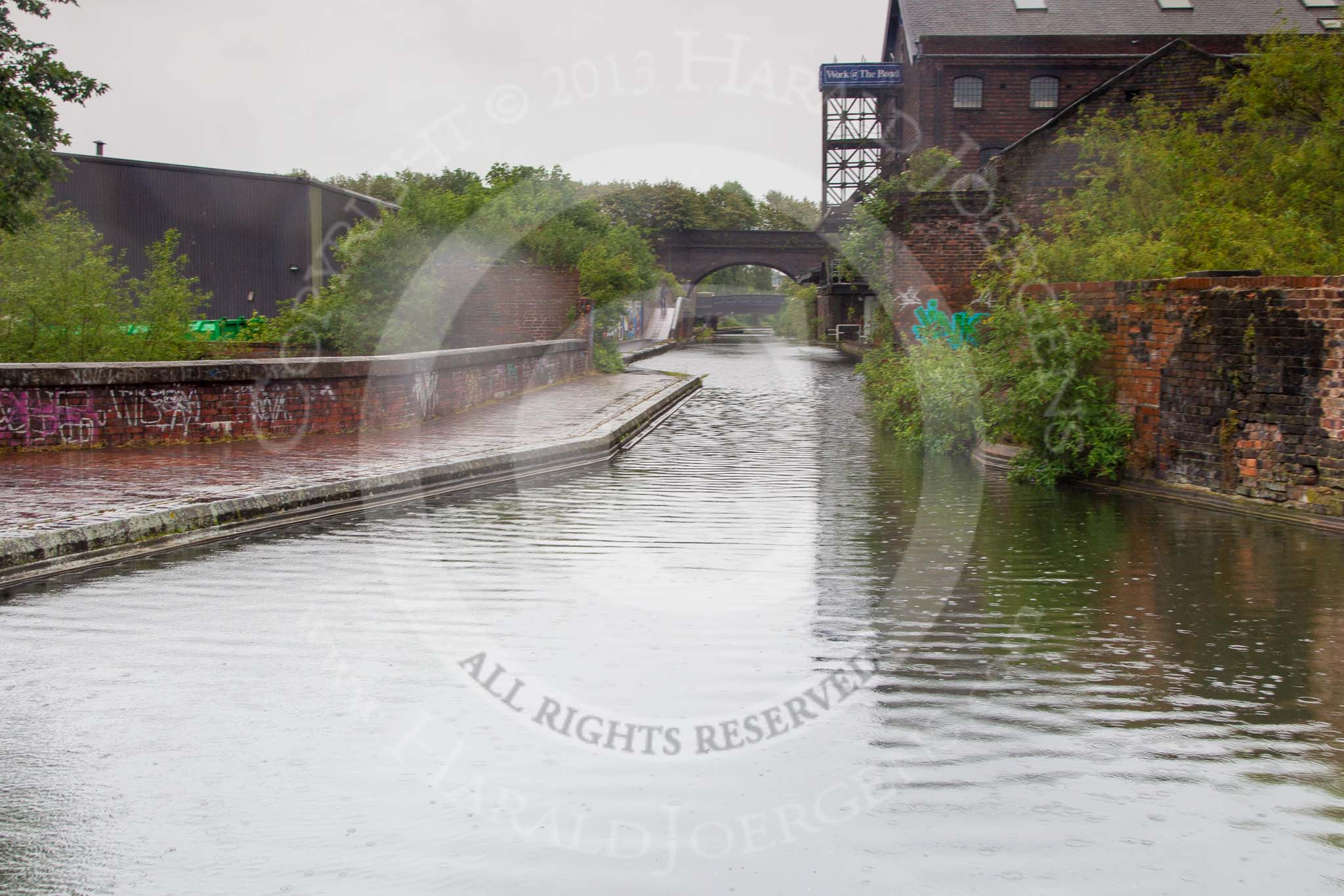 BCN Marathon Challenge 2014: Aqueduct on the Grand Union (Warwich & Birmingham) Canal over the River Rear, near Digbeth Junction..
Birmingham Canal Navigation,


United Kingdom,
on 23 May 2014 at 16:38, image #60