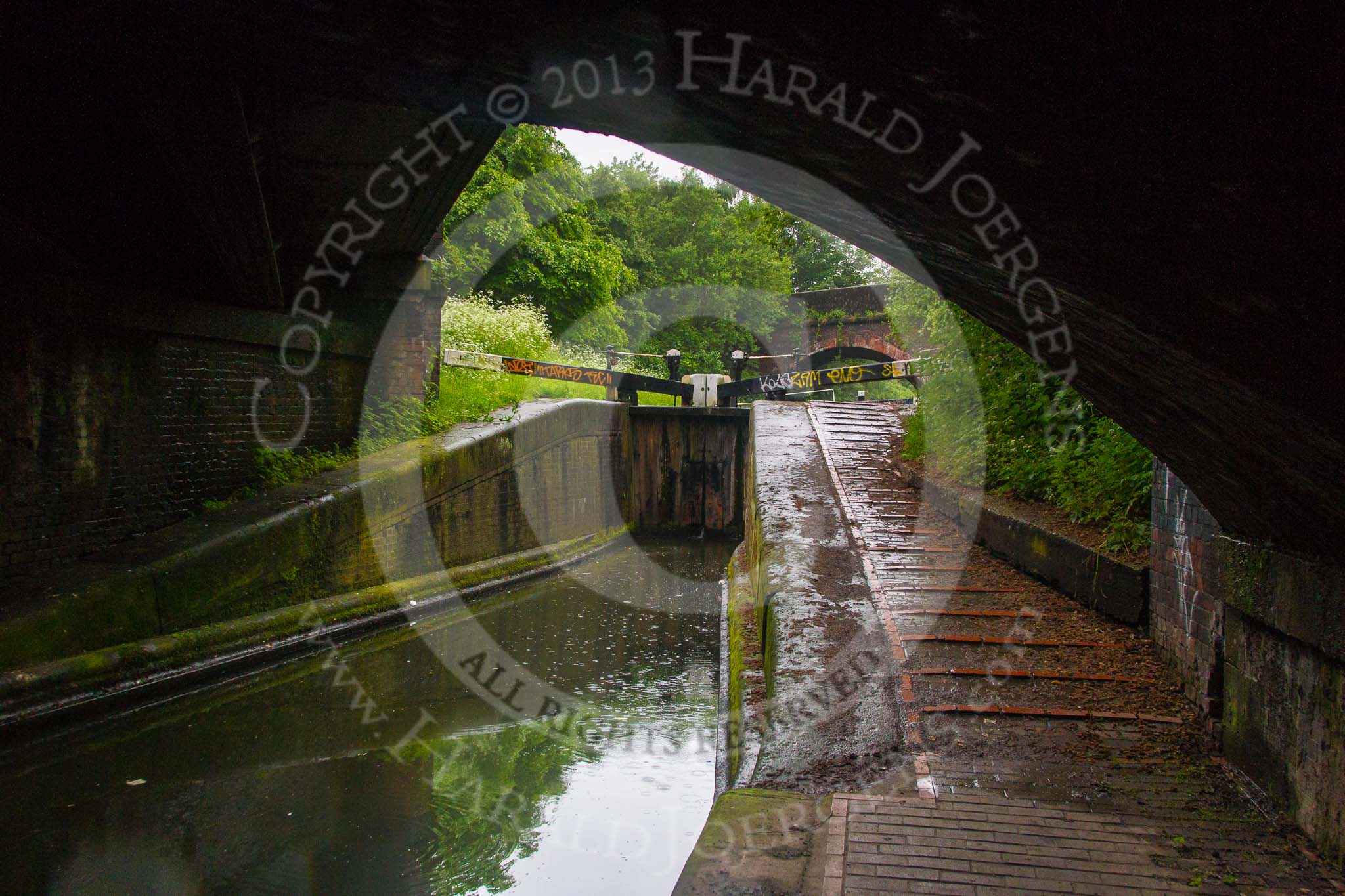 BCN Marathon Challenge 2014: Garrison Top Lock on the Grand Union Canal at bridge 104.
Birmingham Canal Navigation,


United Kingdom,
on 24 May 2014 at 09:02, image #82