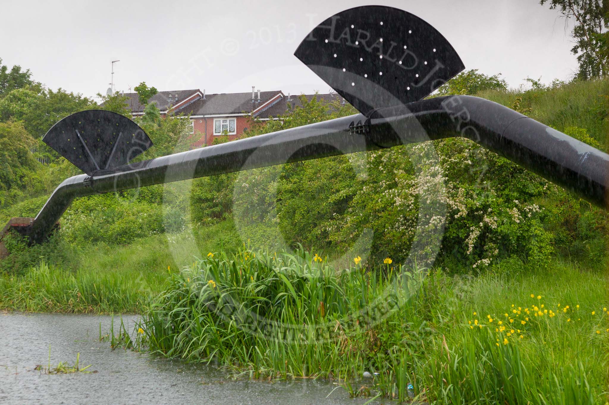 BCN Marathon Challenge 2014: Pipe bridge on the Tame Valley Canal near the M5 aqueduct.
Birmingham Canal Navigation,


United Kingdom,
on 24 May 2014 at 15:17, image #146
