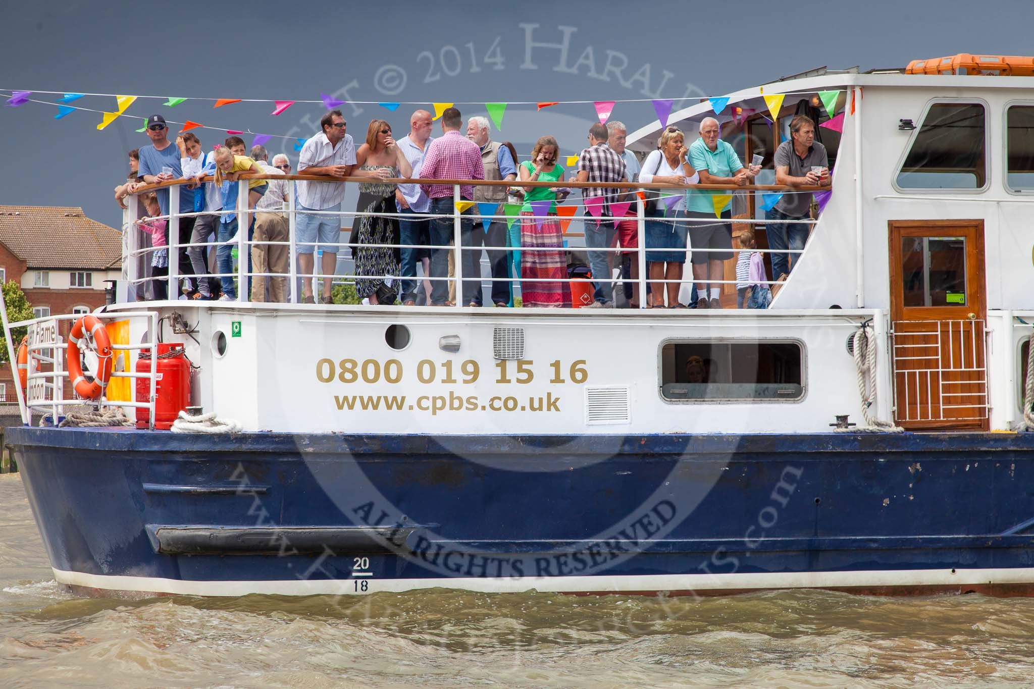 TOW River Thames Barge Driving Race 2014.
River Thames between Greenwich and Westminster,
London,

United Kingdom,
on 28 June 2014 at 12:46, image #133