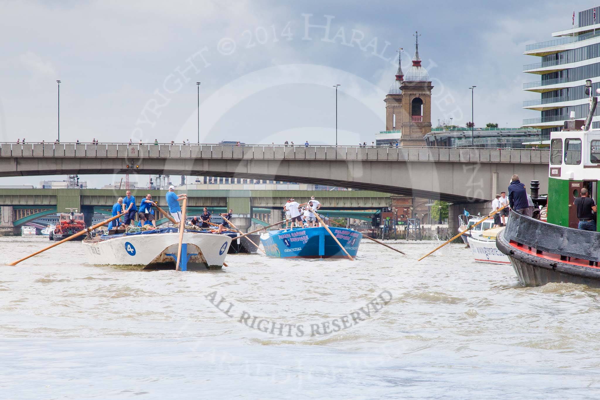 TOW River Thames Barge Driving Race 2014.
River Thames between Greenwich and Westminster,
London,

United Kingdom,
on 28 June 2014 at 13:41, image #268