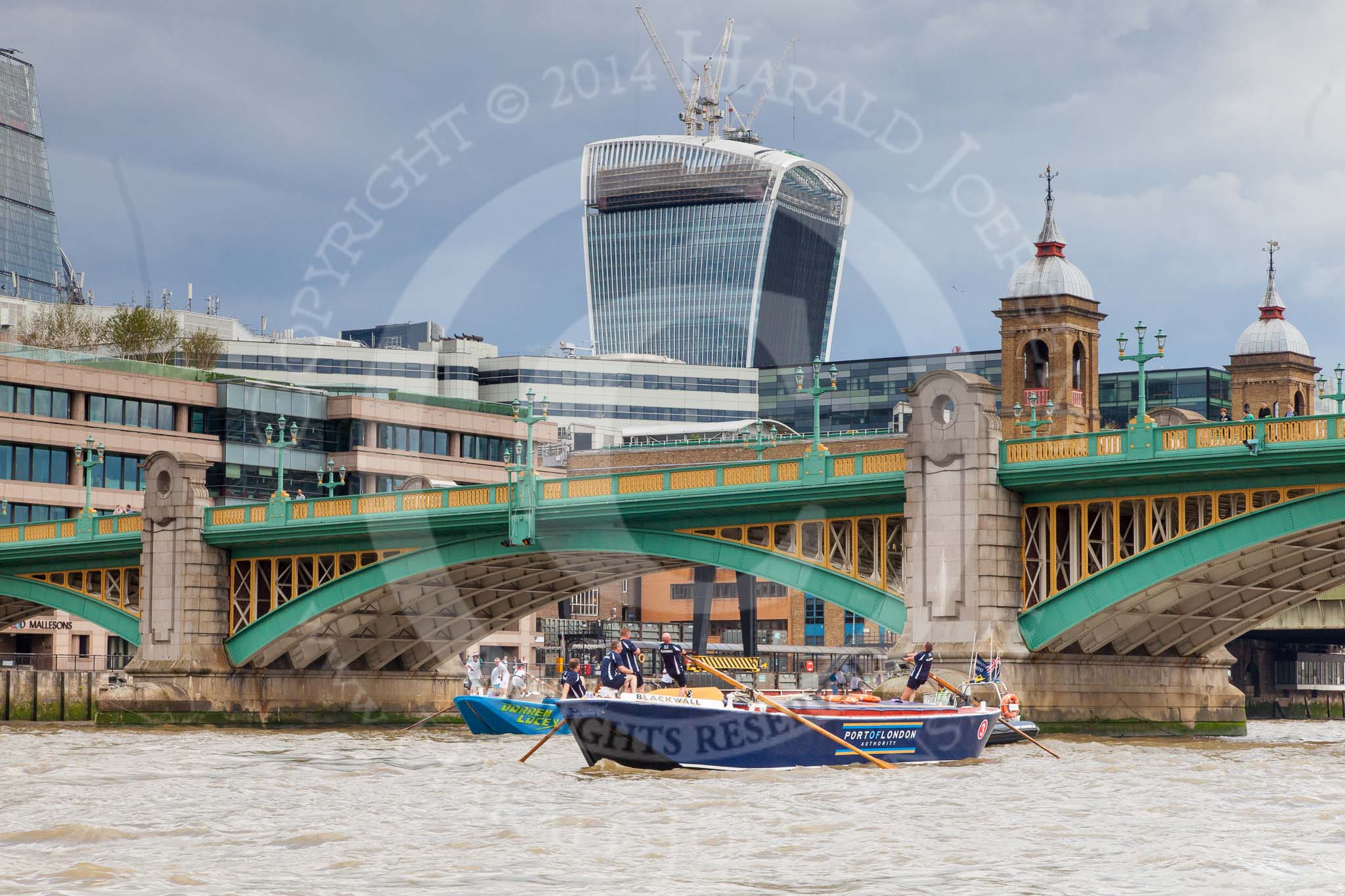 TOW River Thames Barge Driving Race 2014.
River Thames between Greenwich and Westminster,
London,

United Kingdom,
on 28 June 2014 at 13:47, image #297