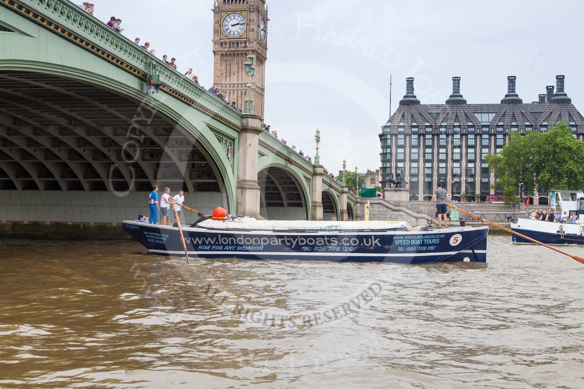 TOW River Thames Barge Driving Race 2014.
River Thames between Greenwich and Westminster,
London,

United Kingdom,
on 28 June 2014 at 14:13, image #393