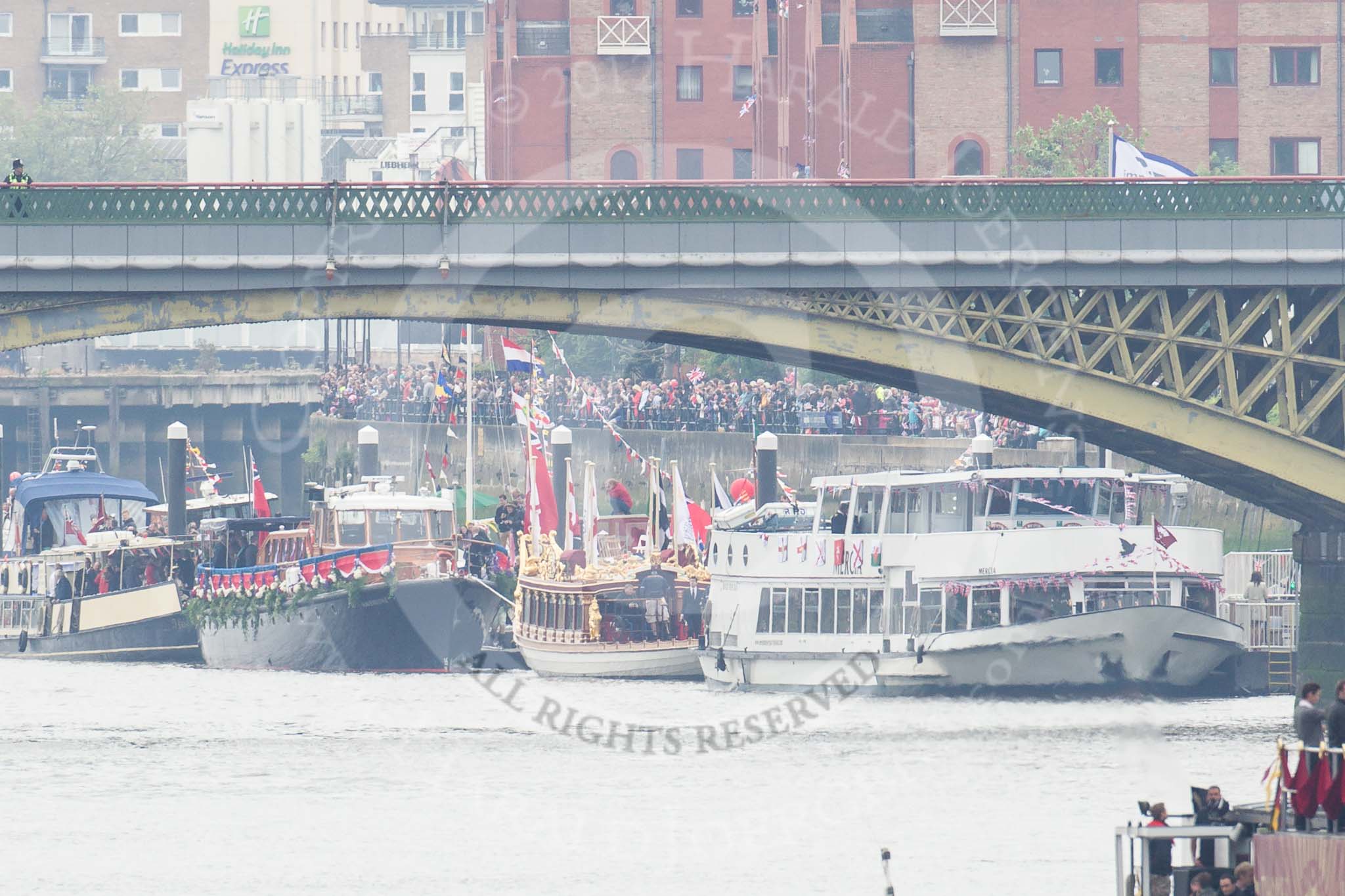 Thames Diamond Jubilee Pageant.
River Thames seen from Battersea Bridge,
London,

United Kingdom,
on 03 June 2012 at 14:06, image #10