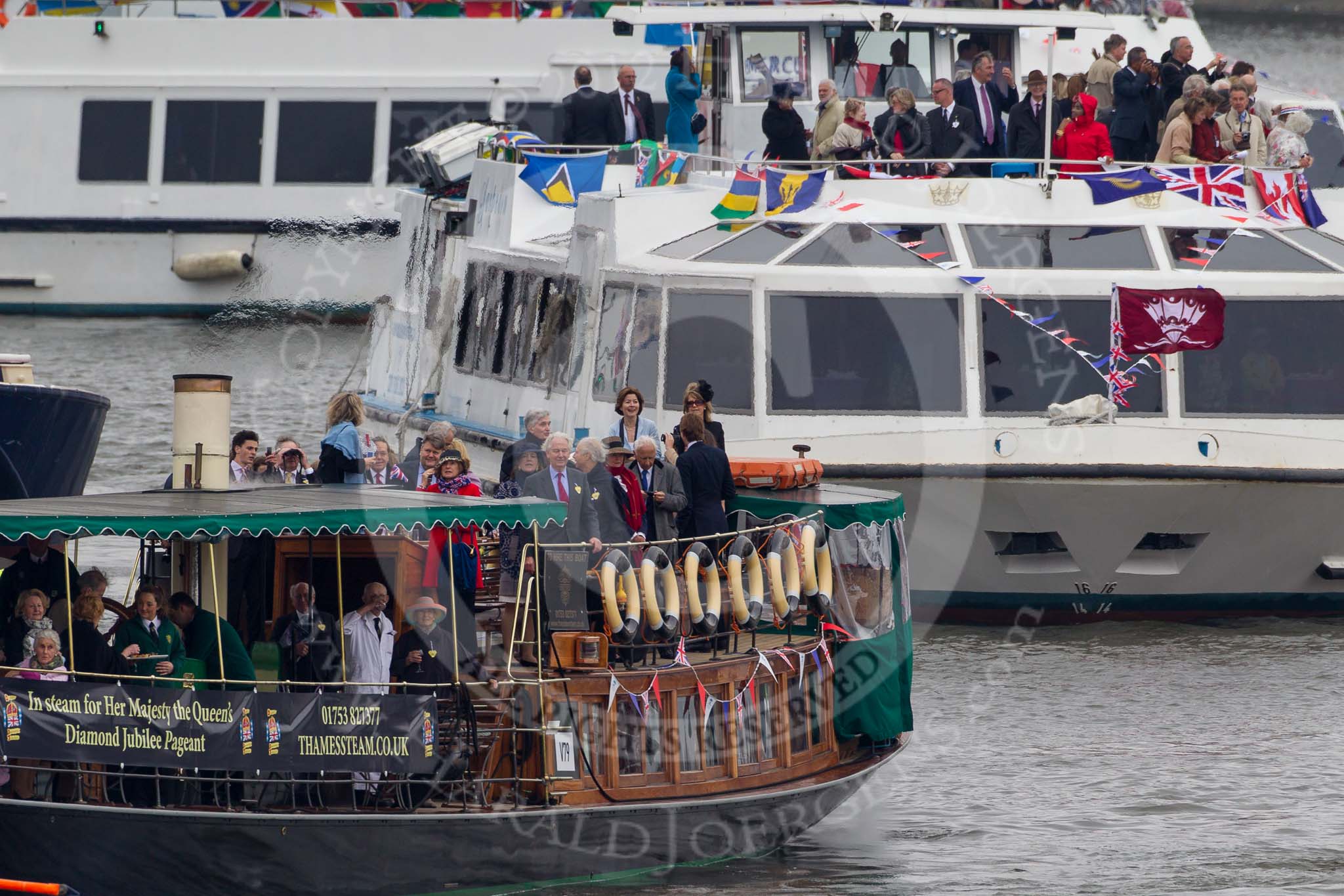Thames Diamond Jubilee Pageant: VIPS-Nuneham (V79) and Sarpedon (V87)..
River Thames seen from Battersea Bridge,
London,

United Kingdom,
on 03 June 2012 at 14:59, image #185