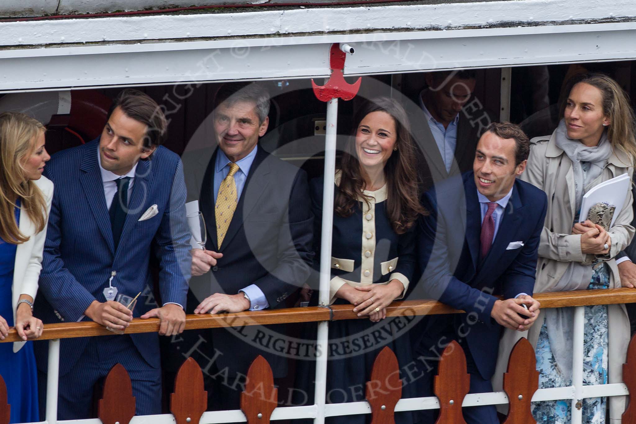 Thames Diamond Jubilee Pageant: VIPS-Elizabethan (V84)..
River Thames seen from Battersea Bridge,
London,

United Kingdom,
on 03 June 2012 at 15:07, image #234