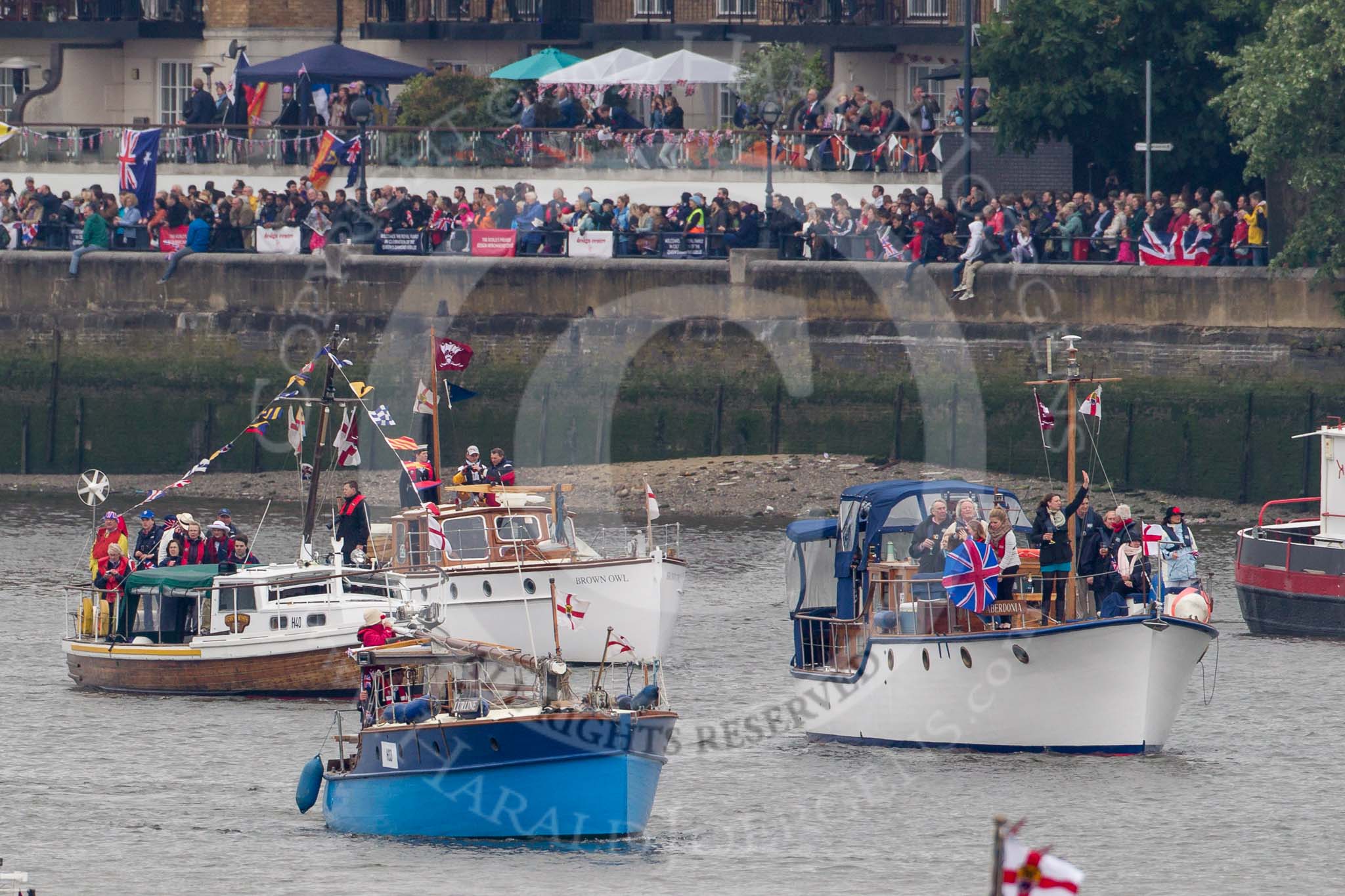 Thames Diamond Jubilee Pageant: DUNKIRK LITTLE SHIPS-Lurline of Ipswich (H33), Ferry Nymph (H40), Brown Owl (H39), Aberdonia (H36)..
River Thames seen from Battersea Bridge,
London,

United Kingdom,
on 03 June 2012 at 15:11, image #265