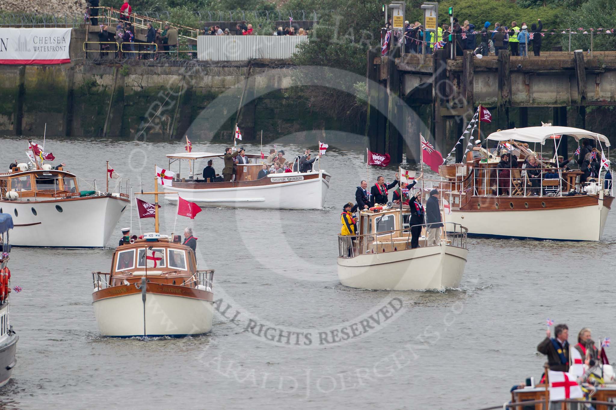 Thames Diamond Jubilee Pageant: DUNKIRK LITTLE SHIPS-Hilfranor (Kent) (H20), Silver Queen (H30), Nyula (H23)..
River Thames seen from Battersea Bridge,
London,

United Kingdom,
on 03 June 2012 at 15:12, image #270