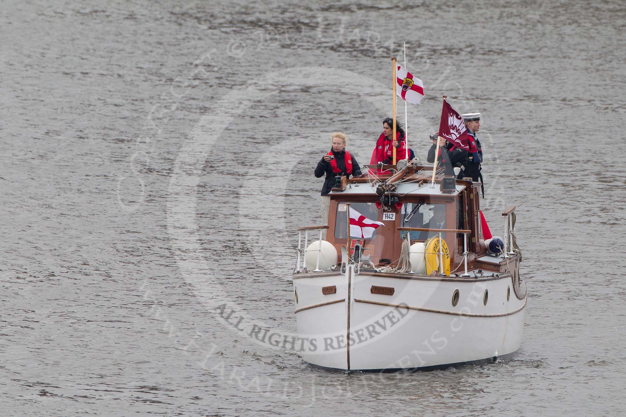 Thames Diamond Jubilee Pageant: DUNKIRK LITTLE SHIPS-Papillon (H42)..
River Thames seen from Battersea Bridge,
London,

United Kingdom,
on 03 June 2012 at 15:16, image #310