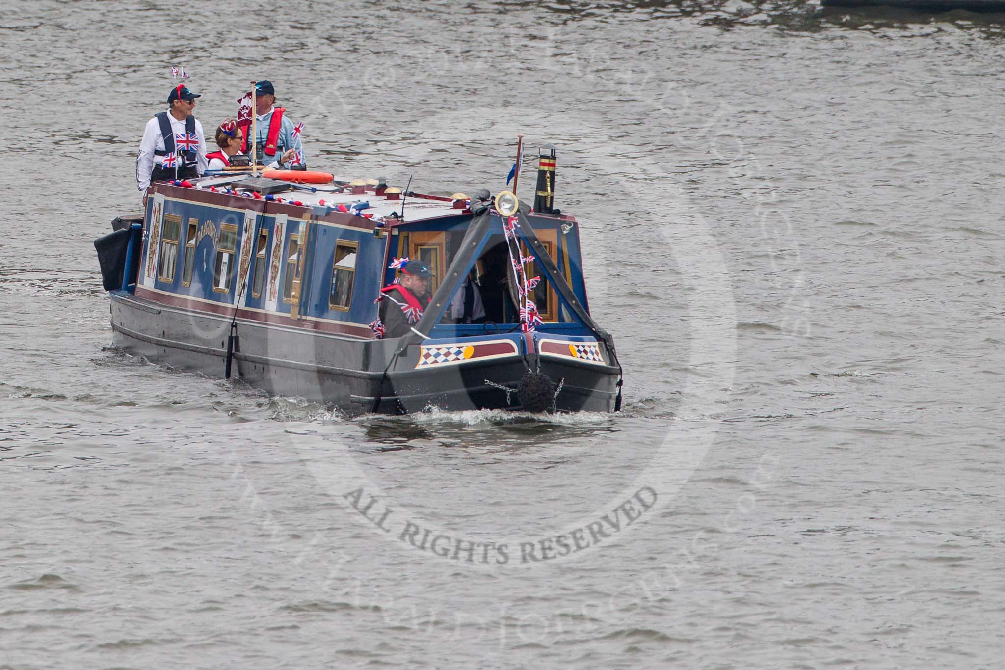 Thames Diamond Jubilee Pageant: NARROW BOATS-Dragonfly (R77)..
River Thames seen from Battersea Bridge,
London,

United Kingdom,
on 03 June 2012 at 15:54, image #453