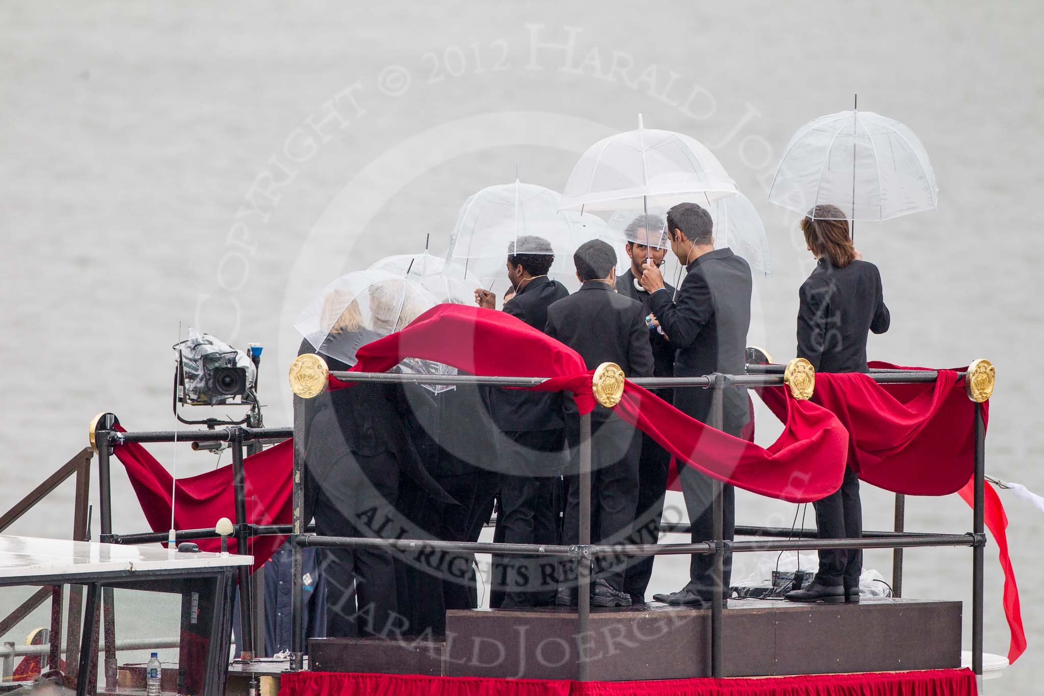 Thames Diamond Jubilee Pageant: LONDON SYMPHONY ORCHESTRA-Symphony (C77)..
River Thames seen from Battersea Bridge,
London,

United Kingdom,
on 03 June 2012 at 16:17, image #572