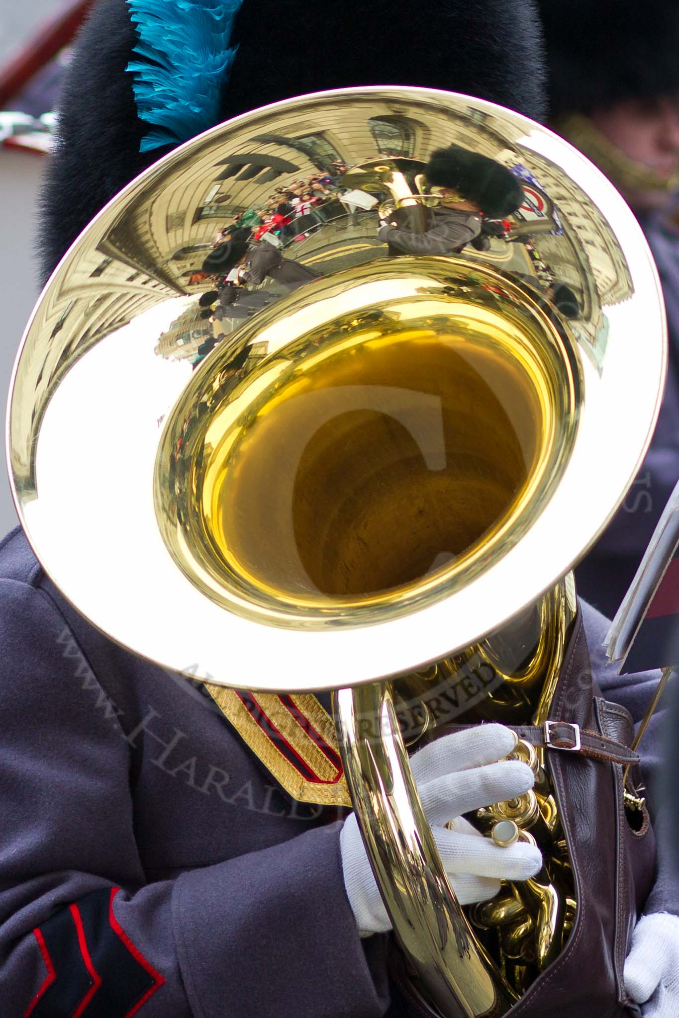 The Lord Mayor's Show 2011: The Band of the Irish and Welsh Guards, here looking into a tuba to see other musicians..
Opposite Mansion House, City of London,
London,
-,
United Kingdom,
on 12 November 2011 at 11:04, image #74