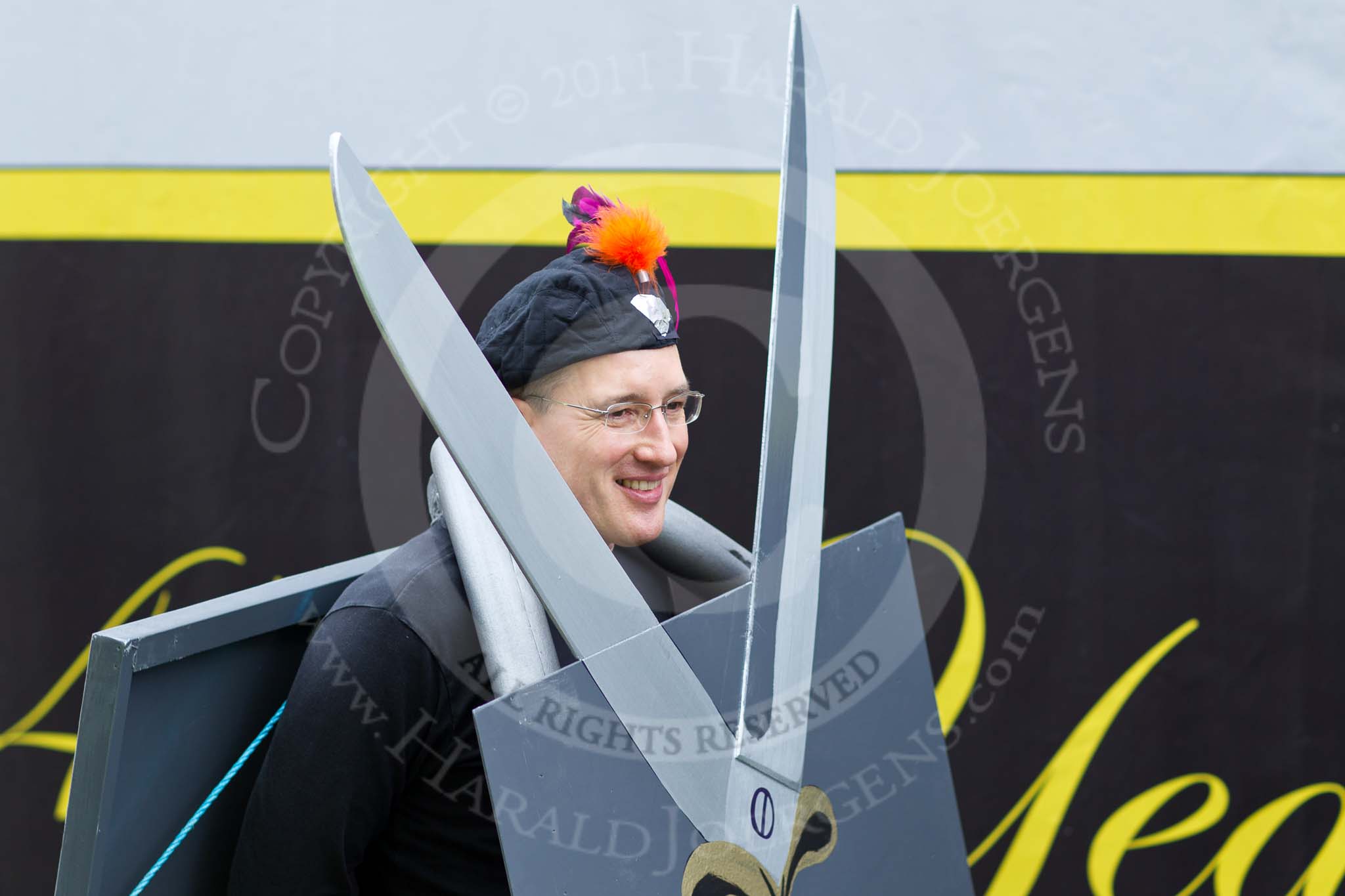 The Lord Mayor's Show 2011: The Worshipful Company of Broderers (http://www.broderers.co.uk/)..
Opposite Mansion House, City of London,
London,
-,
United Kingdom,
on 12 November 2011 at 11:38, image #385