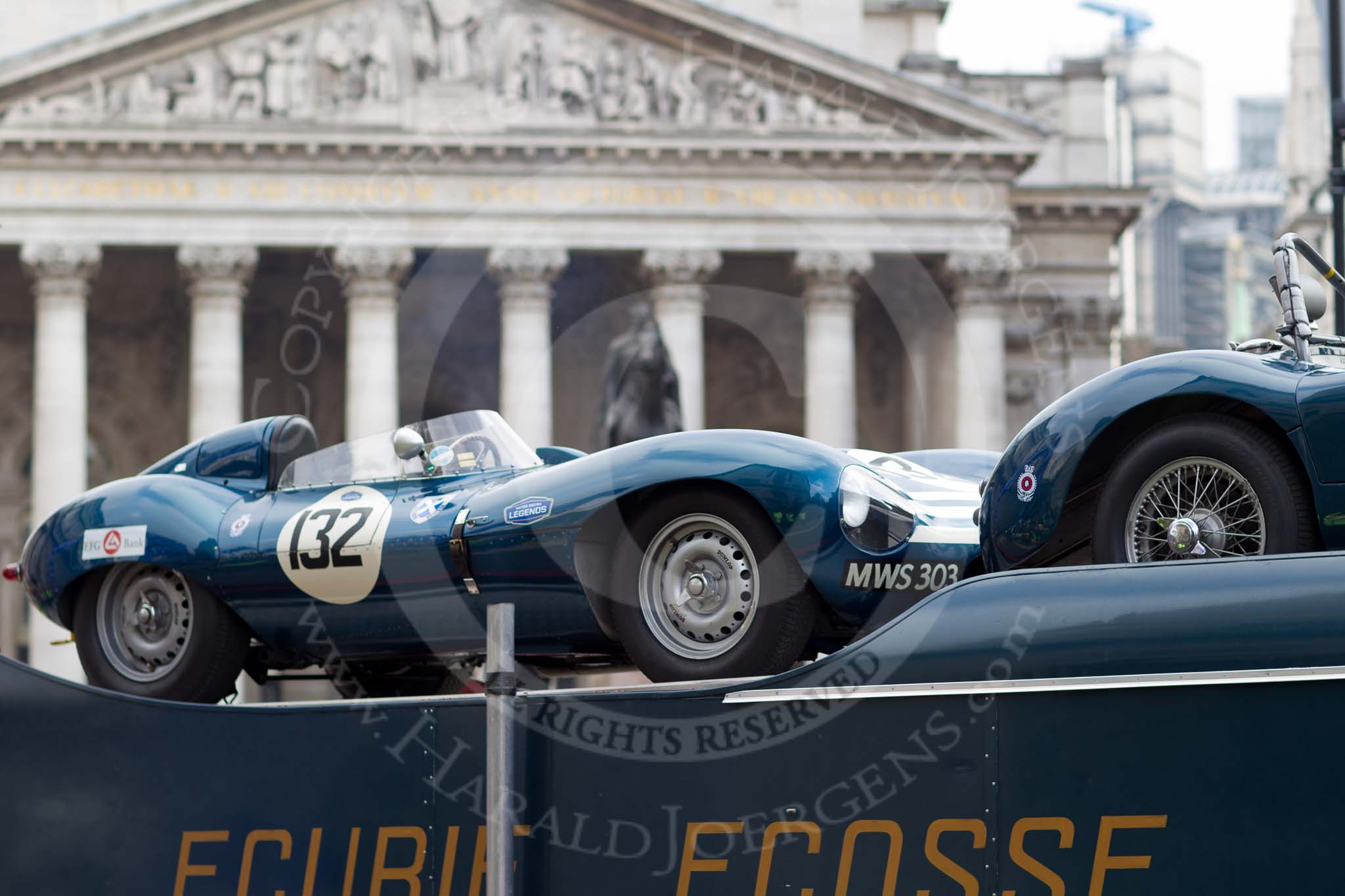 The Lord Mayor's Show 2011: Classic Motor Cars (http://www.classic-motor-cars.co.uk/), here with two classic Jaguar E-types on a vintage car transporter..
Opposite Mansion House, City of London,
London,
-,
United Kingdom,
on 12 November 2011 at 11:45, image #471