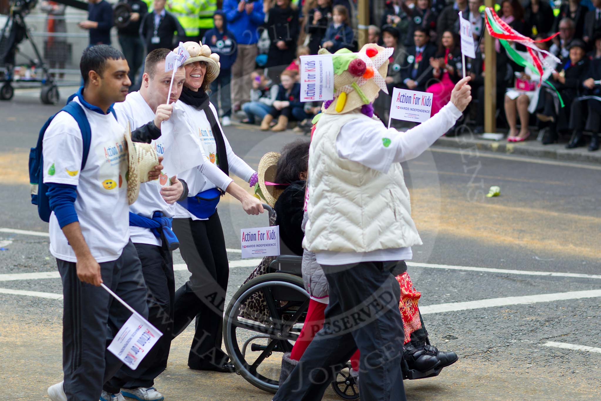 The Lord Mayor's Show 2011: Radio Taxis (http://www.radiotaxisgroup.com/), sponsoring the charity 'Action for Kids'..
Opposite Mansion House, City of London,
London,
-,
United Kingdom,
on 12 November 2011 at 11:59, image #584