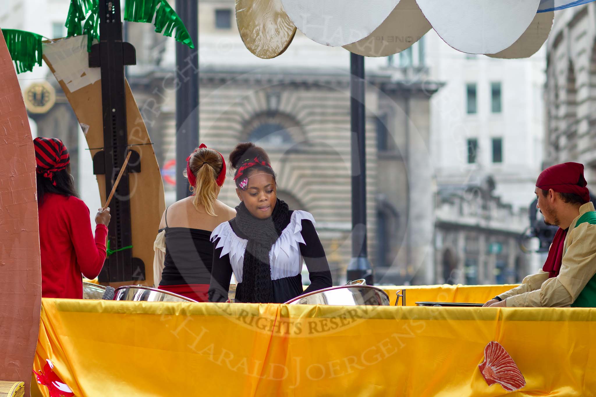 The Lord Mayor's Show 2011: Pan Nation, the newest steel pan band to erupt from North London..
Opposite Mansion House, City of London,
London,
-,
United Kingdom,
on 12 November 2011 at 11:59, image #586
