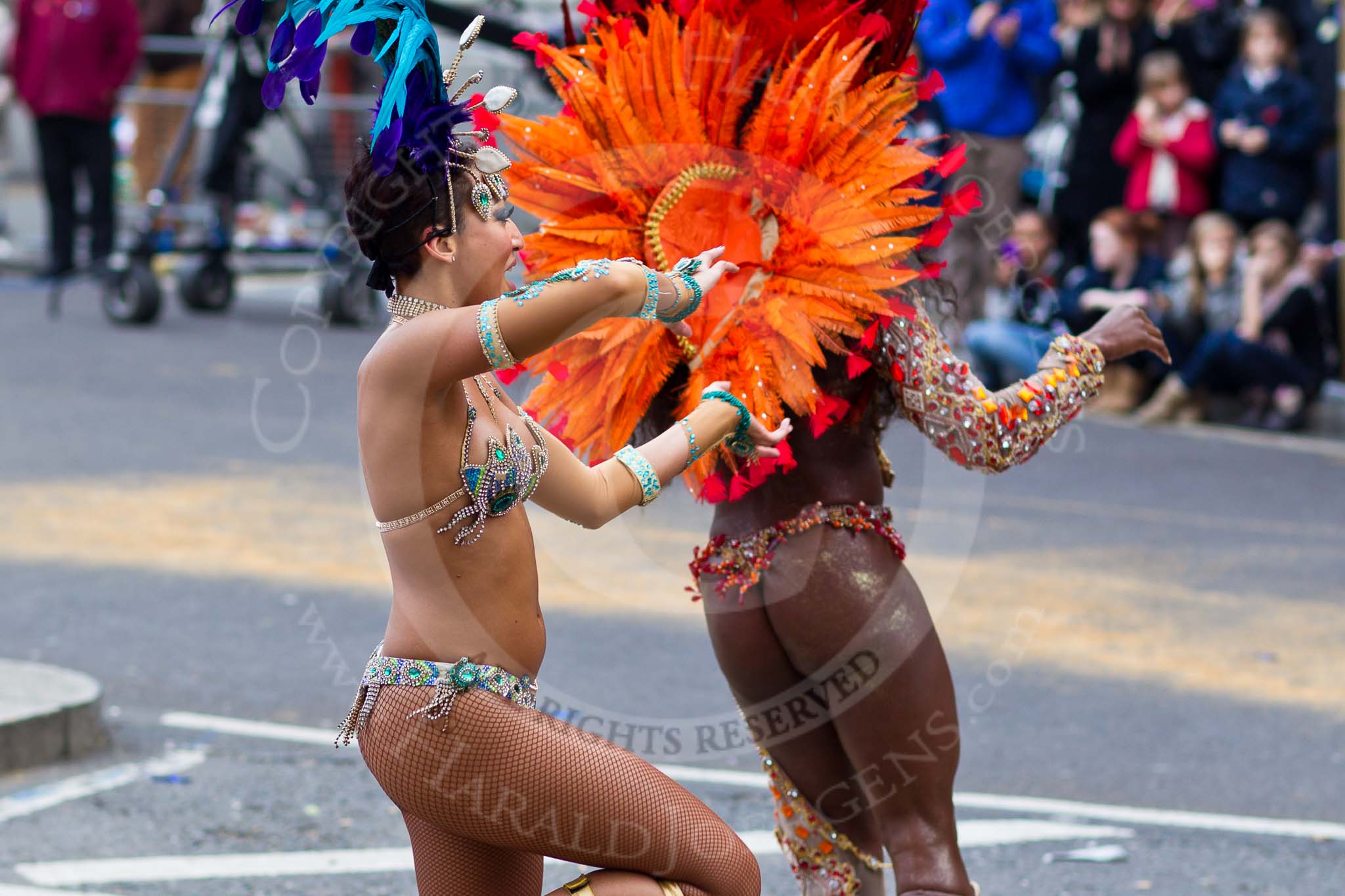The Lord Mayor's Show 2011: Paraiso School of Samba (http://www.paraisosamba.co.uk/)..
Opposite Mansion House, City of London,
London,
-,
United Kingdom,
on 12 November 2011 at 12:03, image #629