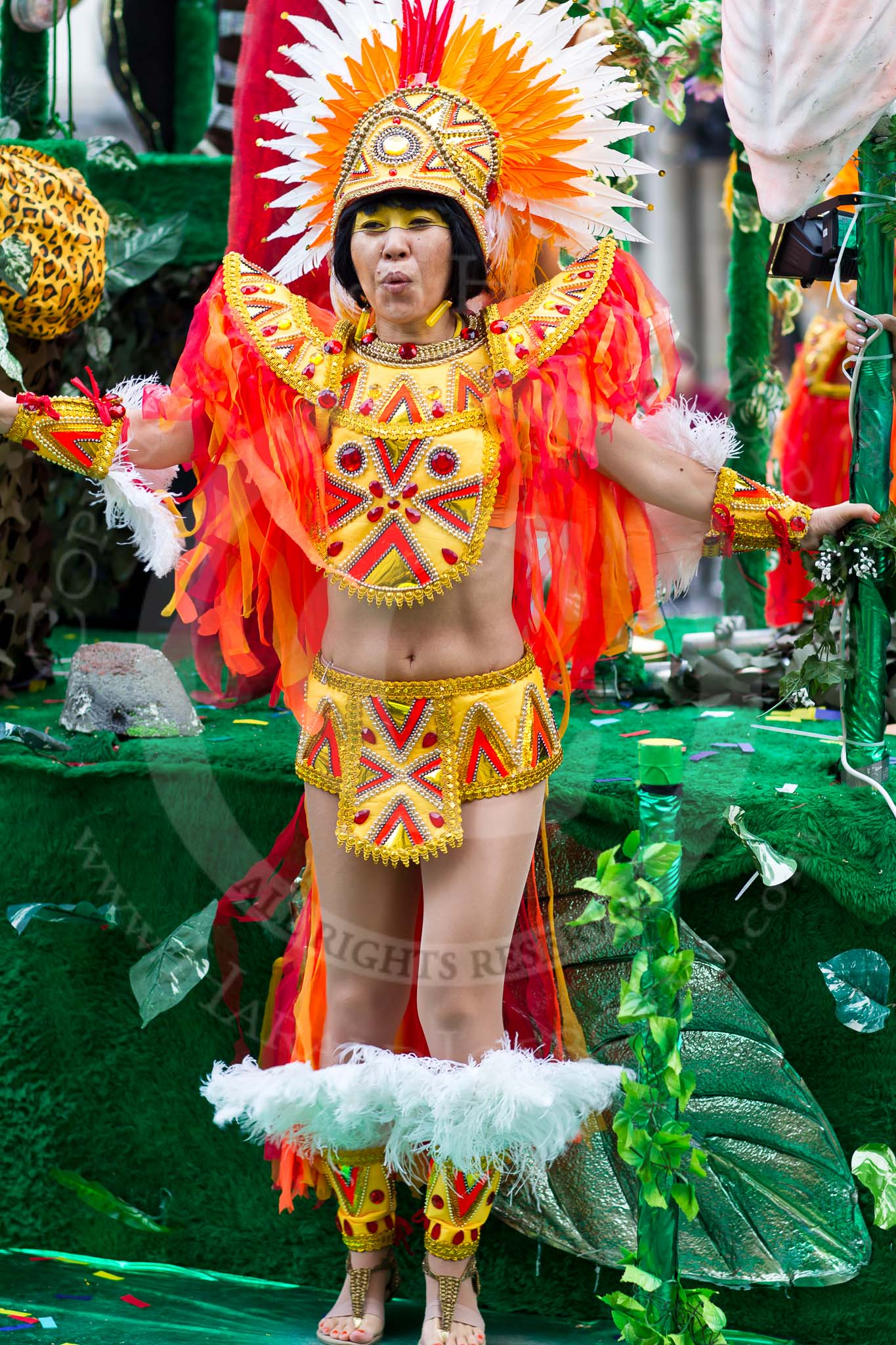 The Lord Mayor's Show 2011: Paraiso School of Samba (http://www.paraisosamba.co.uk/)..
Opposite Mansion House, City of London,
London,
-,
United Kingdom,
on 12 November 2011 at 12:03, image #633
