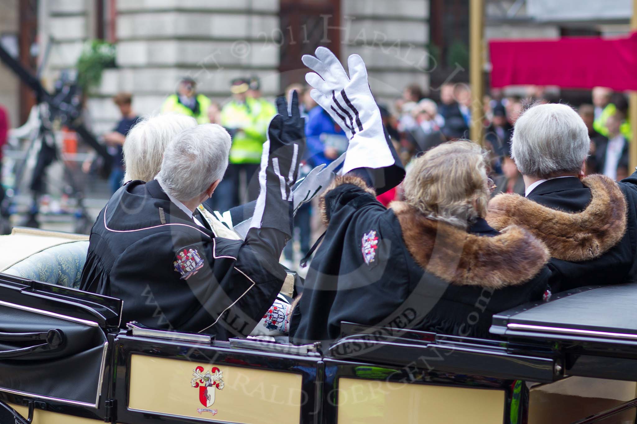 The Lord Mayor's Show 2011: Worshipful Company of Glovers (http://www.thegloverscompany.org/)..
Opposite Mansion House, City of London,
London,
-,
United Kingdom,
on 12 November 2011 at 12:09, image #704