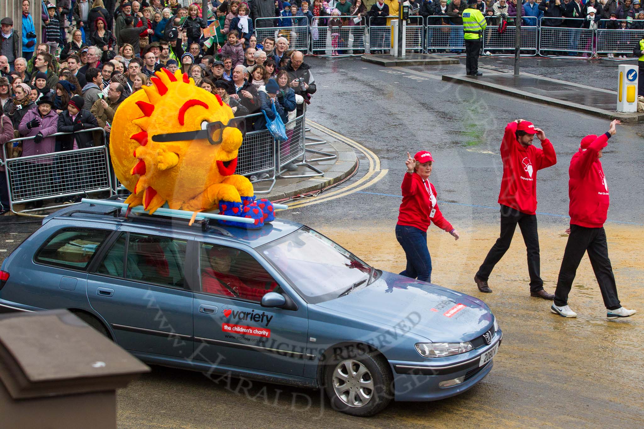 Lord Mayor's Show 2012: Entry 80 - Variety, The Children’s Charity..
Press stand opposite Mansion House, City of London,
London,
Greater London,
United Kingdom,
on 10 November 2012 at 11:35, image #1025