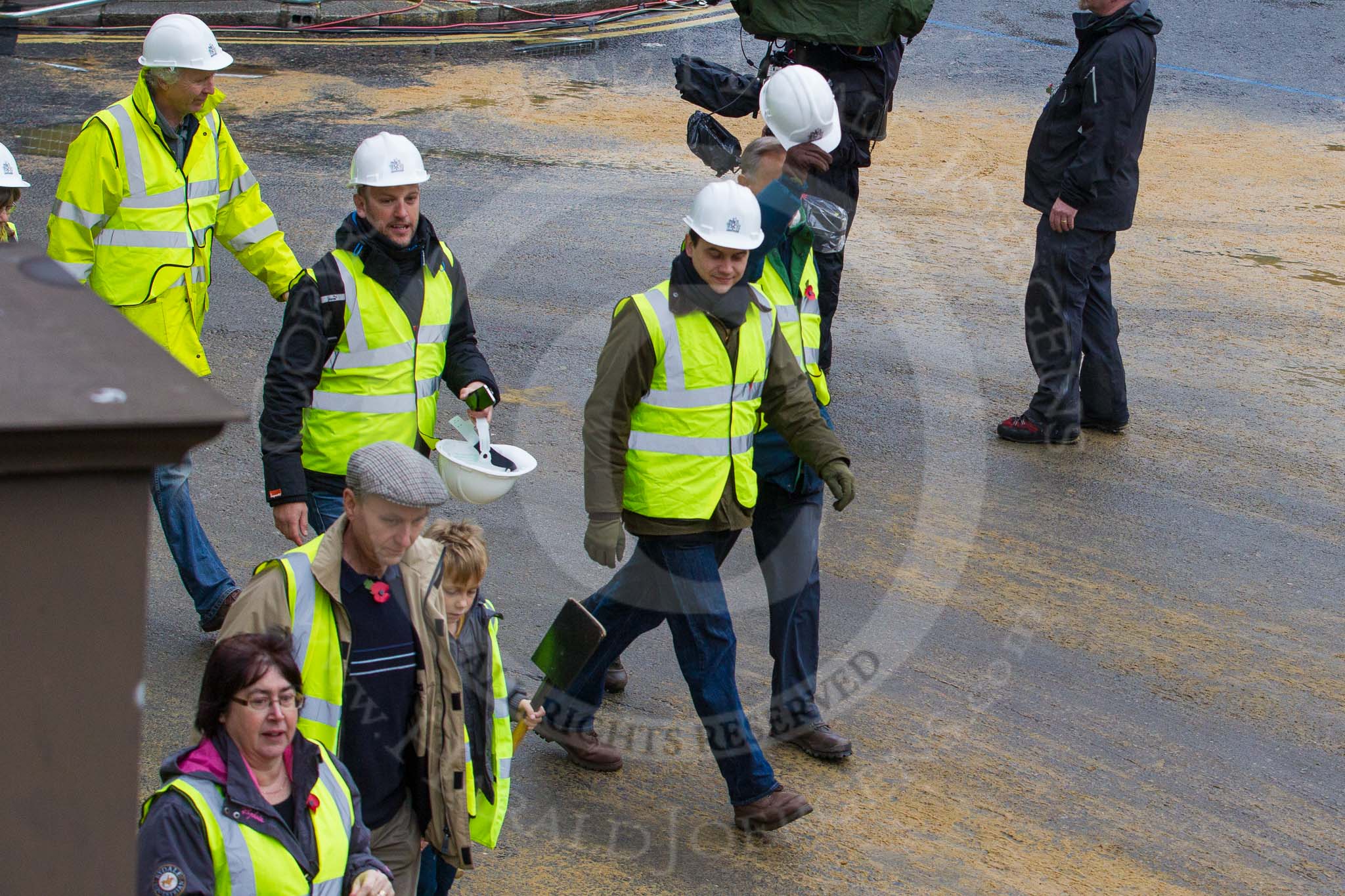 Lord Mayor's Show 2012: Entry 96 - Worshipful Company of Paviors, with a traditional steam roller..
Press stand opposite Mansion House, City of London,
London,
Greater London,
United Kingdom,
on 10 November 2012 at 11:43, image #1264