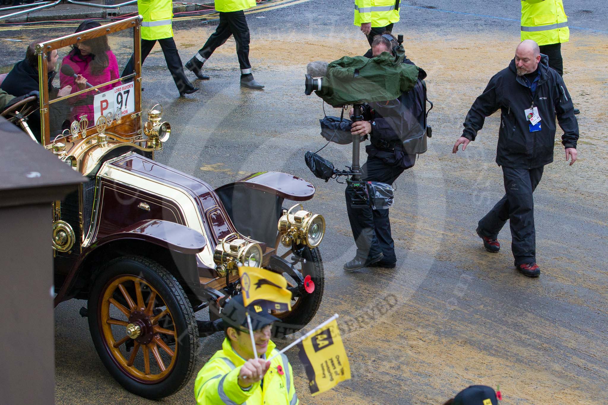 Lord Mayor's Show 2012: Entry 97 - AA, the Automobile Association..
Press stand opposite Mansion House, City of London,
London,
Greater London,
United Kingdom,
on 10 November 2012 at 11:44, image #1282