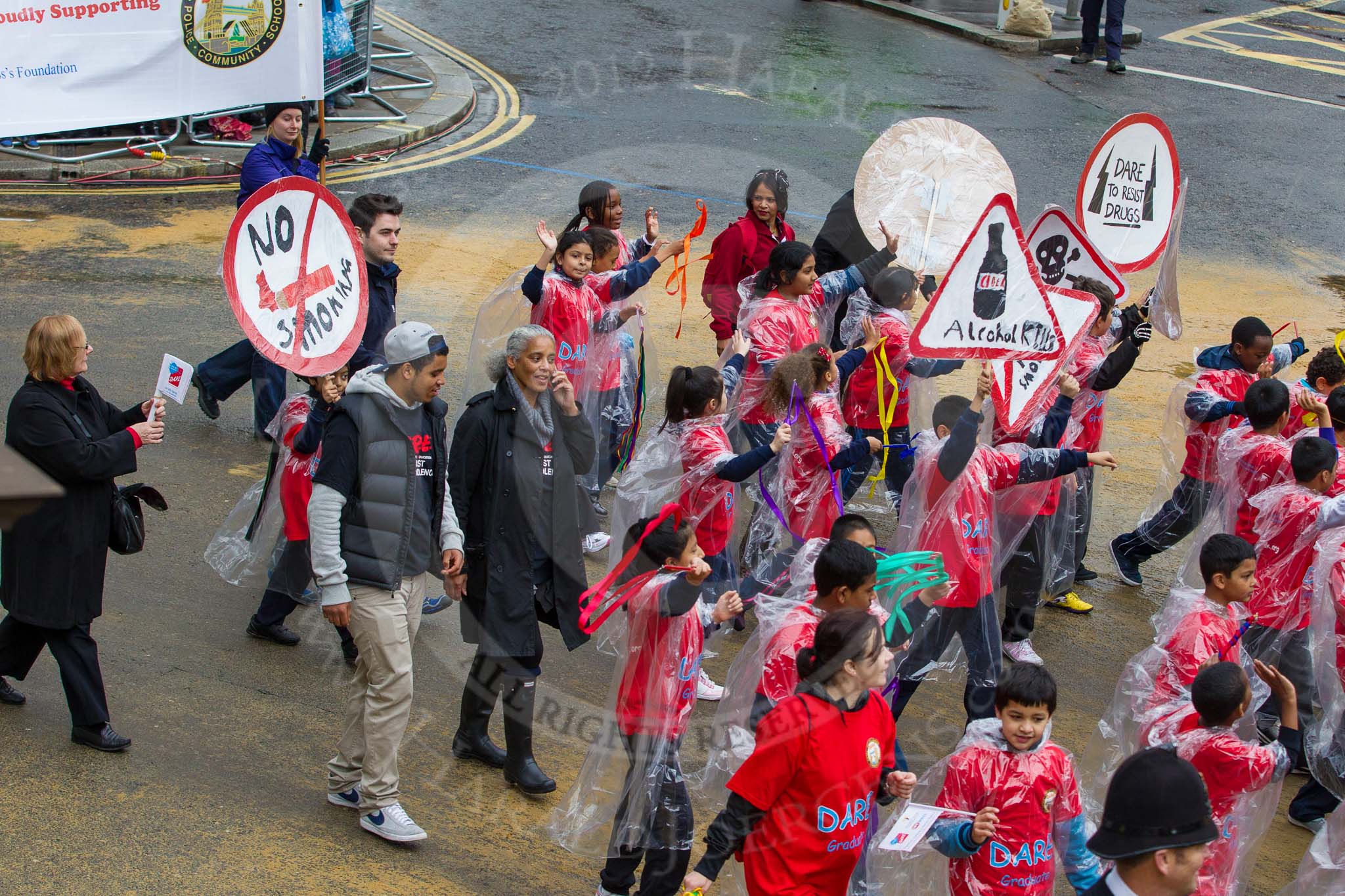 Photo 1211101153411D47645HaraldJoergens Lord Mayor's Show 2012: Entry 106 - DARE City of London, the Drug Abuse Resistance Education, with the Sir John Cass's Foundation..
Press stand opposite Mansion House, City of London,
London,
Greater London,
United Kingdom,
on 10 November 2012 at 11:53, image #1492