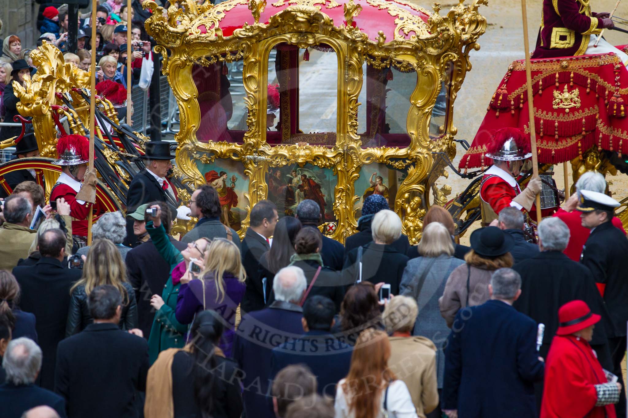 Lord Mayor's Show 2012: Entry 149 - The Rt Hon The Lord Mayor of London, Alderman Roger Gifford, here his State Coach, with Pikemen and Musketeers of the Honorable Artillery Company (HAC)..
Press stand opposite Mansion House, City of London,
London,
Greater London,
United Kingdom,
on 10 November 2012 at 12:10, image #1925
