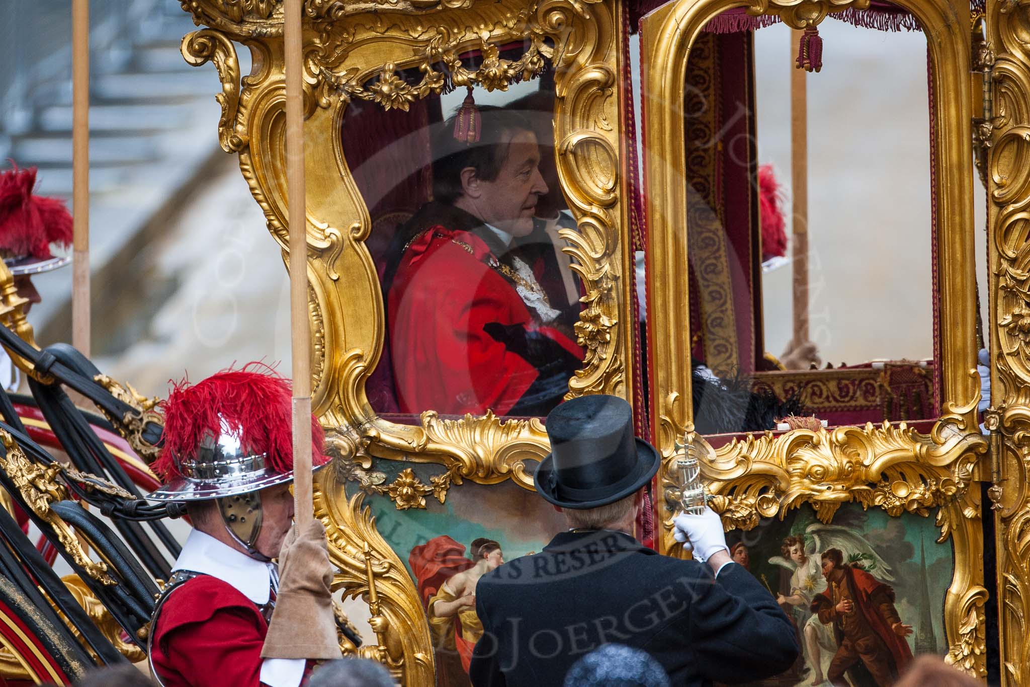 Lord Mayor's Show 2012: Entry 149 - The Rt Hon The Lord Mayor of London, Alderman Roger Gifford..
Press stand opposite Mansion House, City of London,
London,
Greater London,
United Kingdom,
on 10 November 2012 at 12:11, image #1939