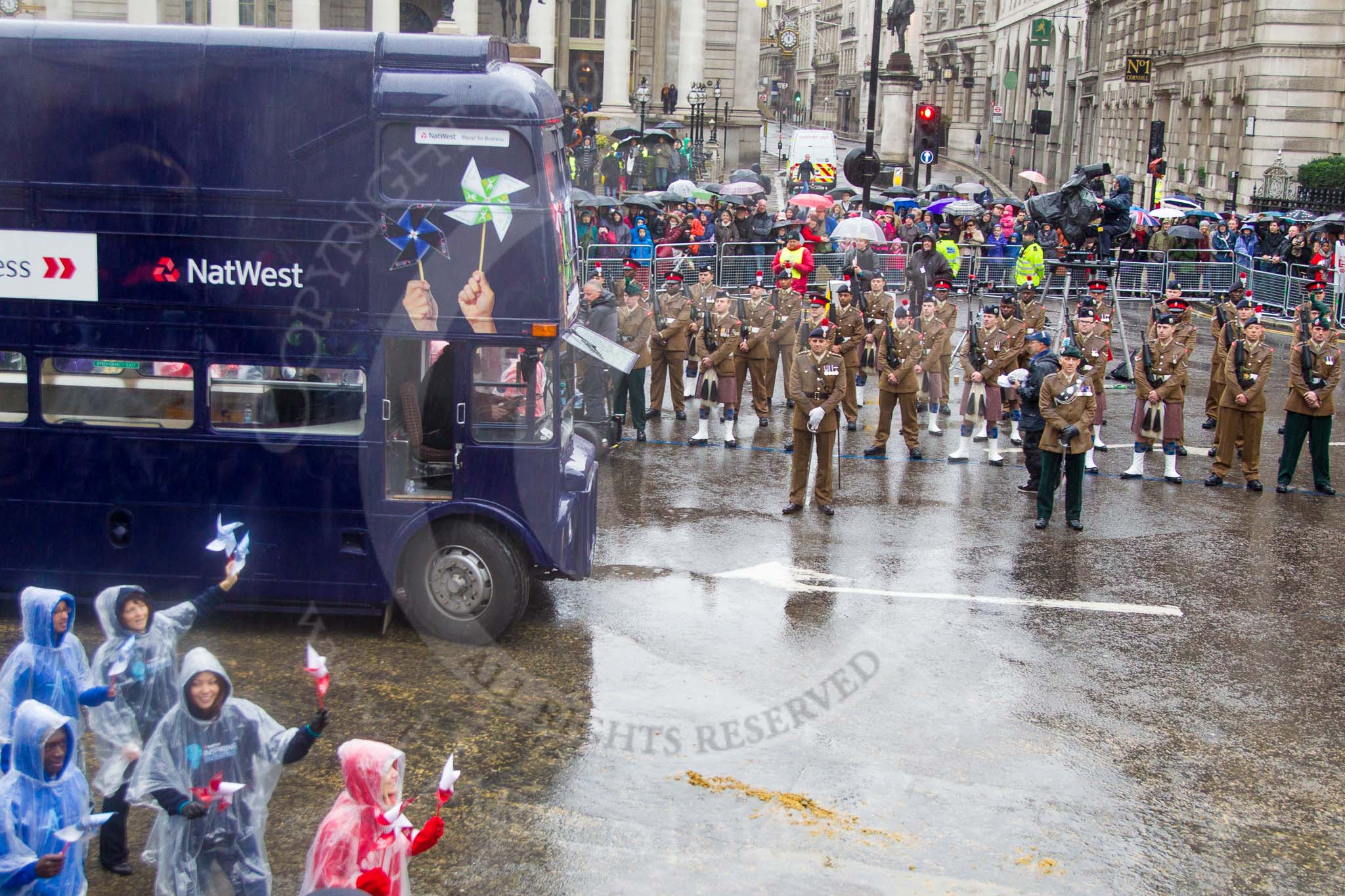 Photo 1311091102021D40498HaraldJoergens Lord Mayor's Show 2013: 5-Nat West promoting 'Inspiring Enterprice' programme that ecnourages more people, in more community , to explore enterprise..
Press stand opposite Mansion House, City of London,
London,
Greater London,
United Kingdom,
on 09 November 2013 at 11:02, image #162