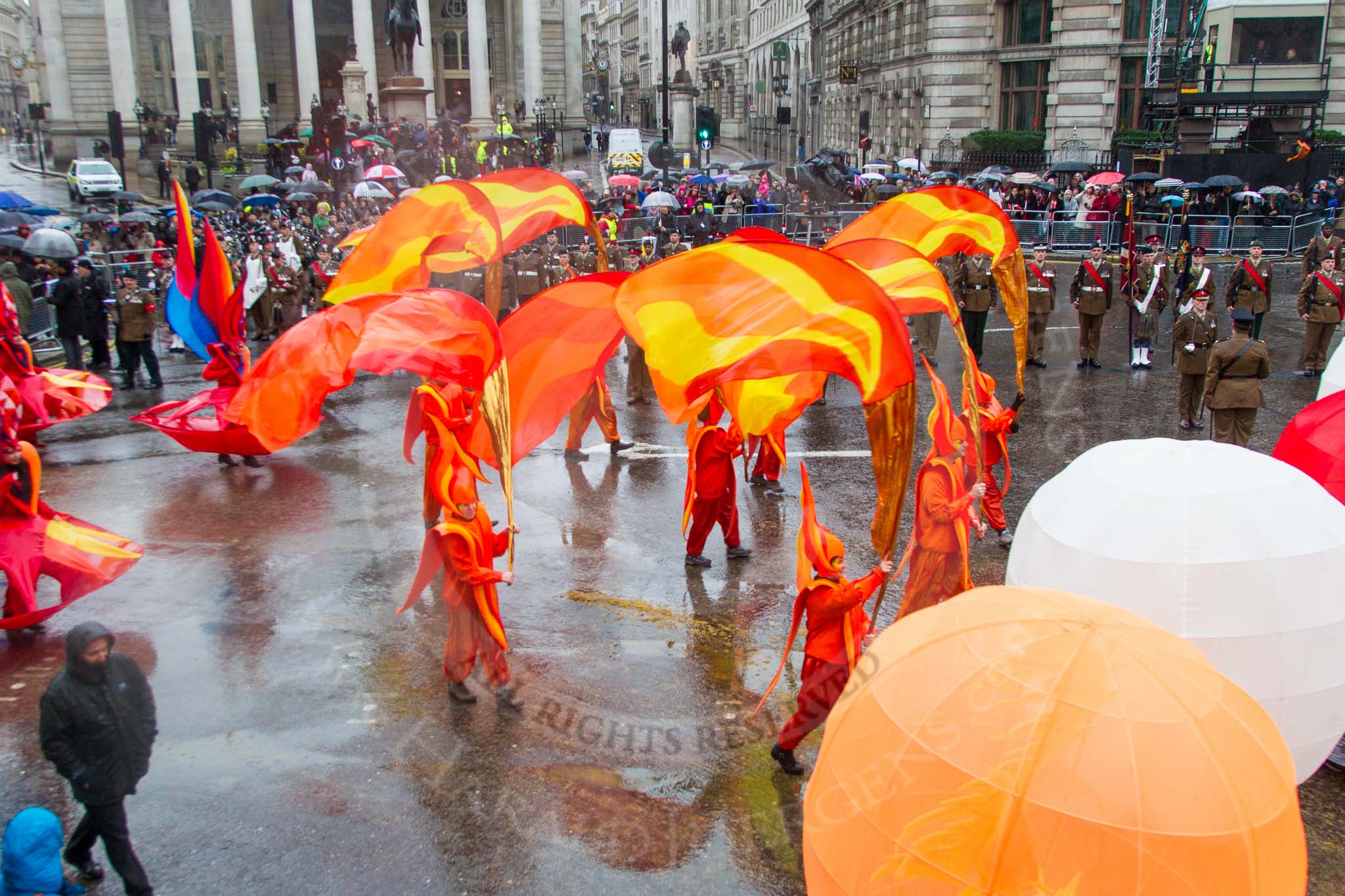 Photo 1311091104141D40666HaraldJoergens Lord Mayor's Show 2013: Group 9 - the City of London Solicitor's Company, representing 15,000 City solicitors, and the Mother Company of the new Lord Mayor, Fiona Woolf..
Press stand opposite Mansion House, City of London,
London,
Greater London,
United Kingdom,
on 09 November 2013 at 11:04, image #218