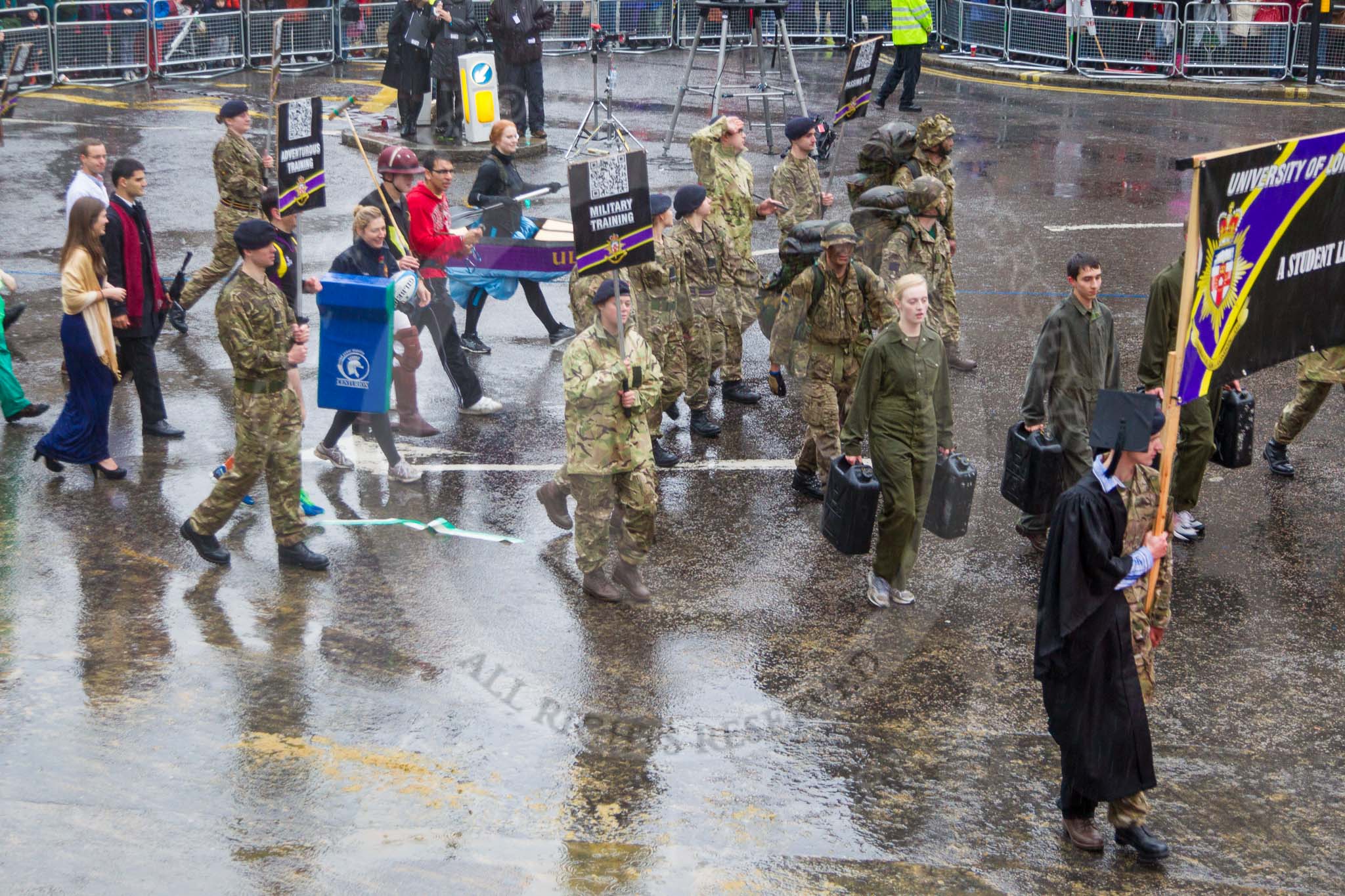 Lord Mayor's Show 2013: 25-Univeristy of London Officer Training Corps- offers excellent opportunities for leadership developmnent through military training, adventurous training and social activities..
Press stand opposite Mansion House, City of London,
London,
Greater London,
United Kingdom,
on 09 November 2013 at 11:12, image #364