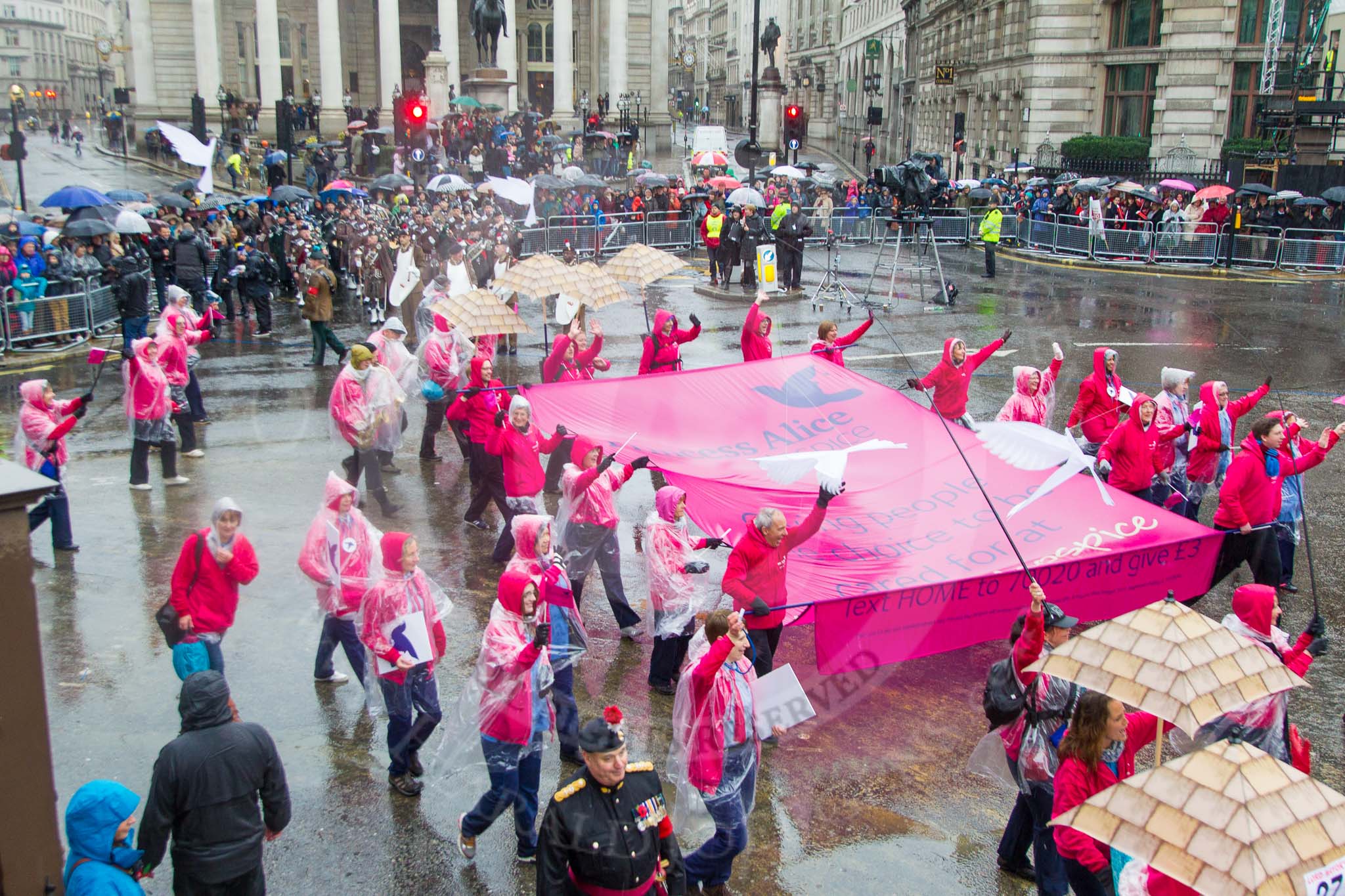 Lord Mayor's Show 2013: 27 - Princess Alice Hospice (PAH)-believes in philospohy of care based on treating people as individuals with dignity and respect..
Press stand opposite Mansion House, City of London,
London,
Greater London,
United Kingdom,
on 09 November 2013 at 11:13, image #378
