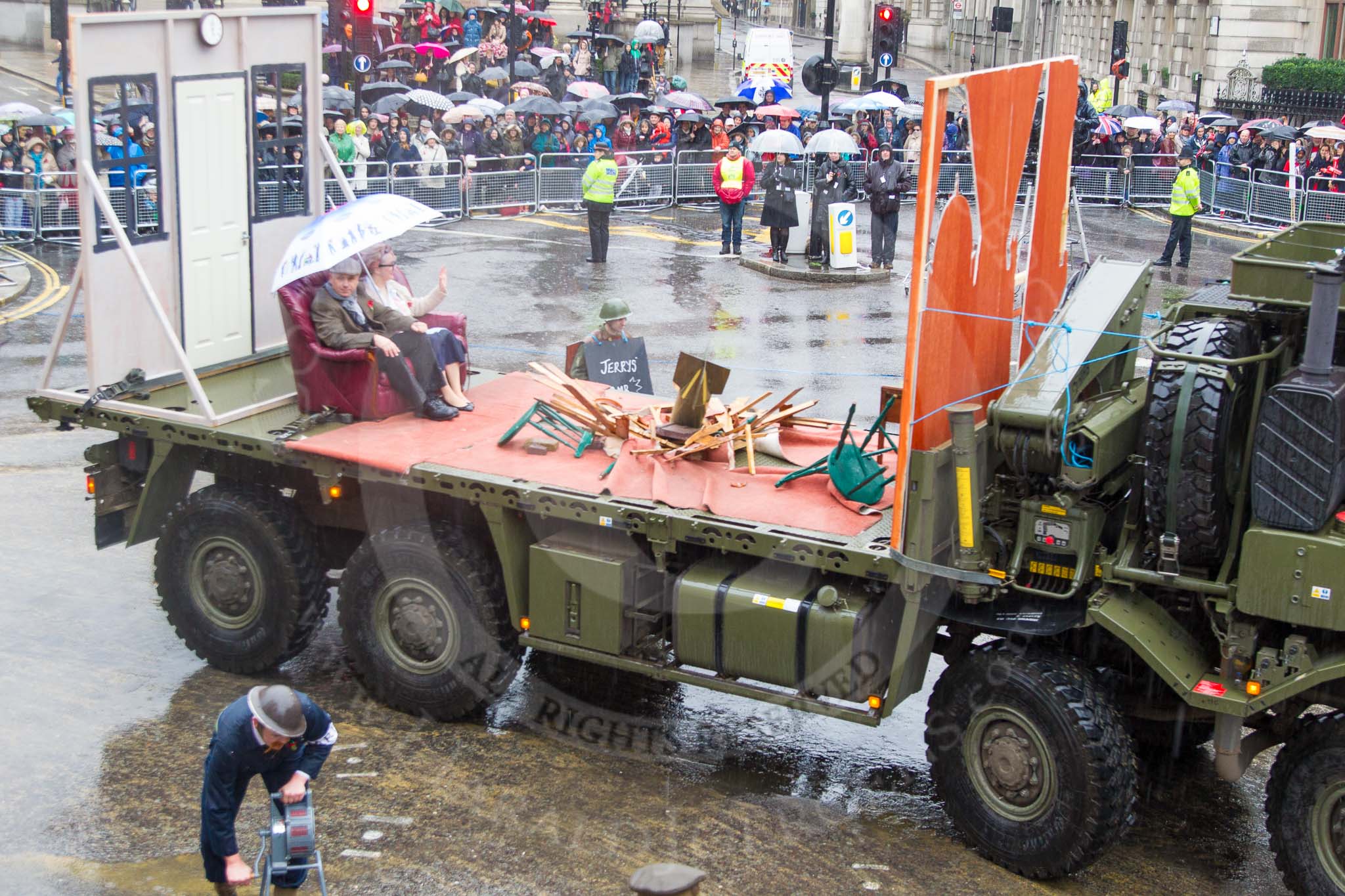 Lord Mayor's Show 2013: 62-101 (City of London) Enginner Regiment (Explosive Ordnance Disposal)-has strong operational history, having provided bomb disposal teams during the blitz and now provading a vital service in Afganistan..
Press stand opposite Mansion House, City of London,
London,
Greater London,
United Kingdom,
on 09 November 2013 at 11:34, image #788
