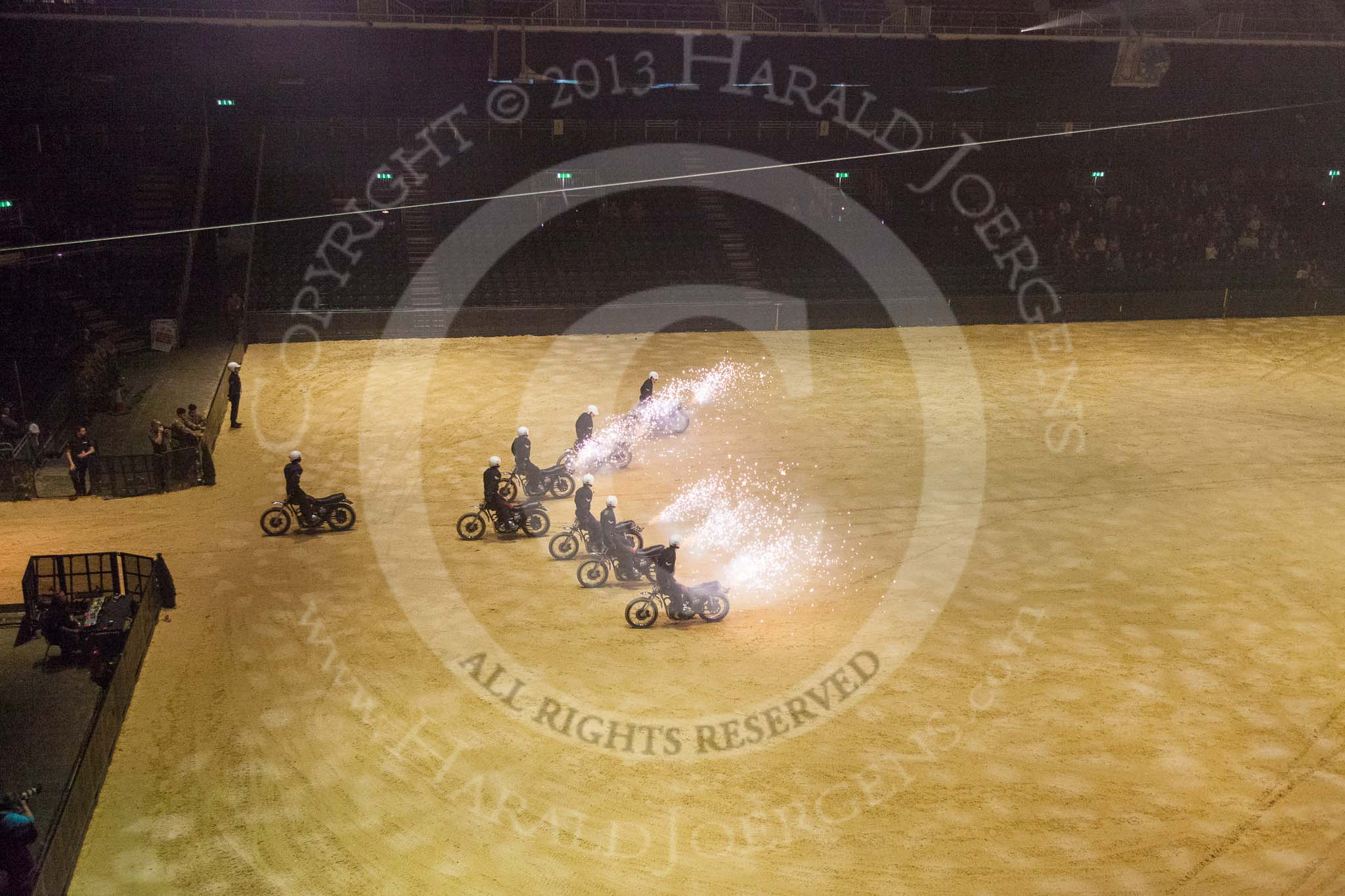 British Military Tournament 2013.
Earls Court,
London SW5,

United Kingdom,
on 06 December 2013 at 15:13, image #144