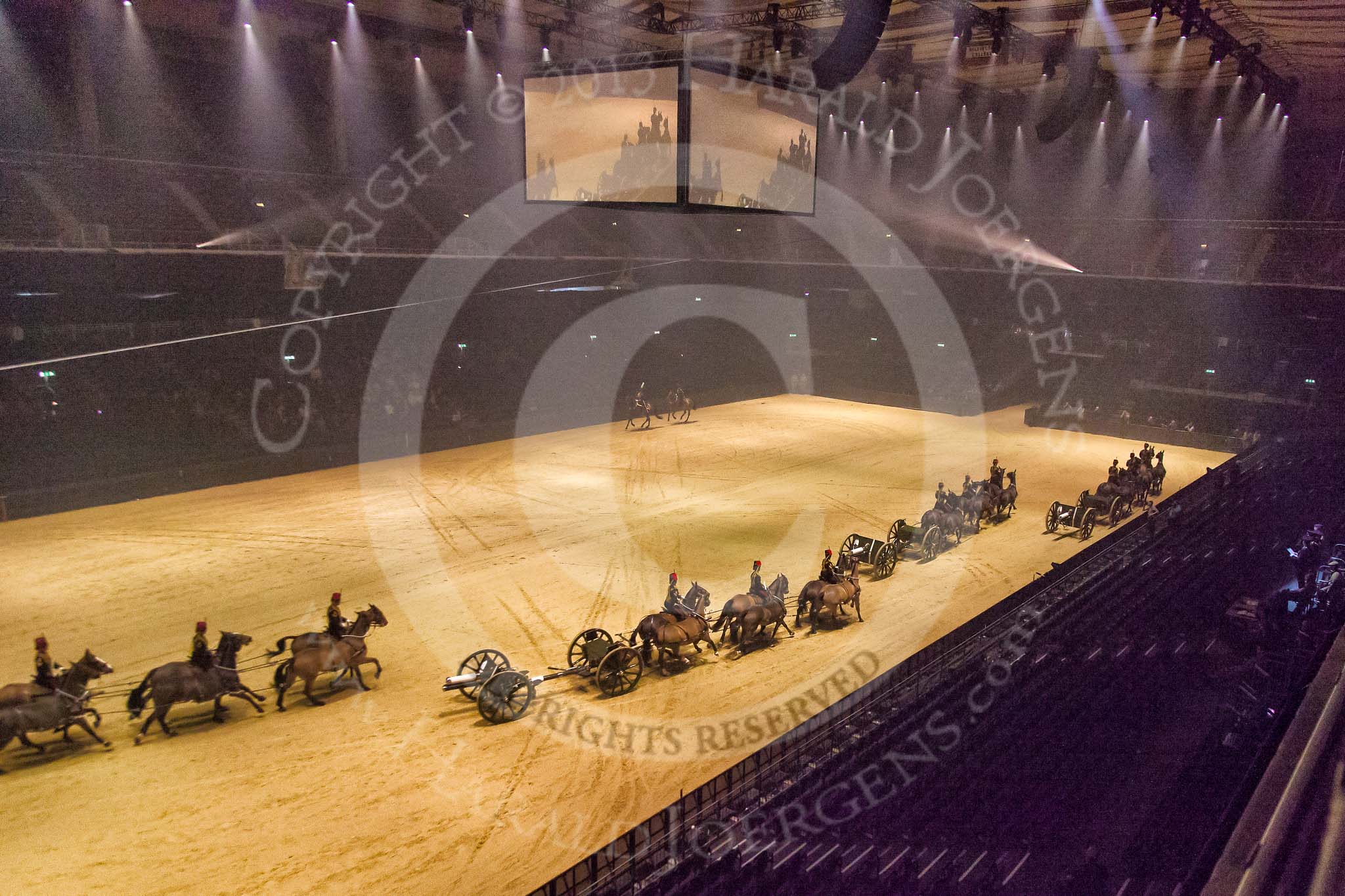 British Military Tournament 2013.
Earls Court,
London SW5,

United Kingdom,
on 06 December 2013 at 15:19, image #182
