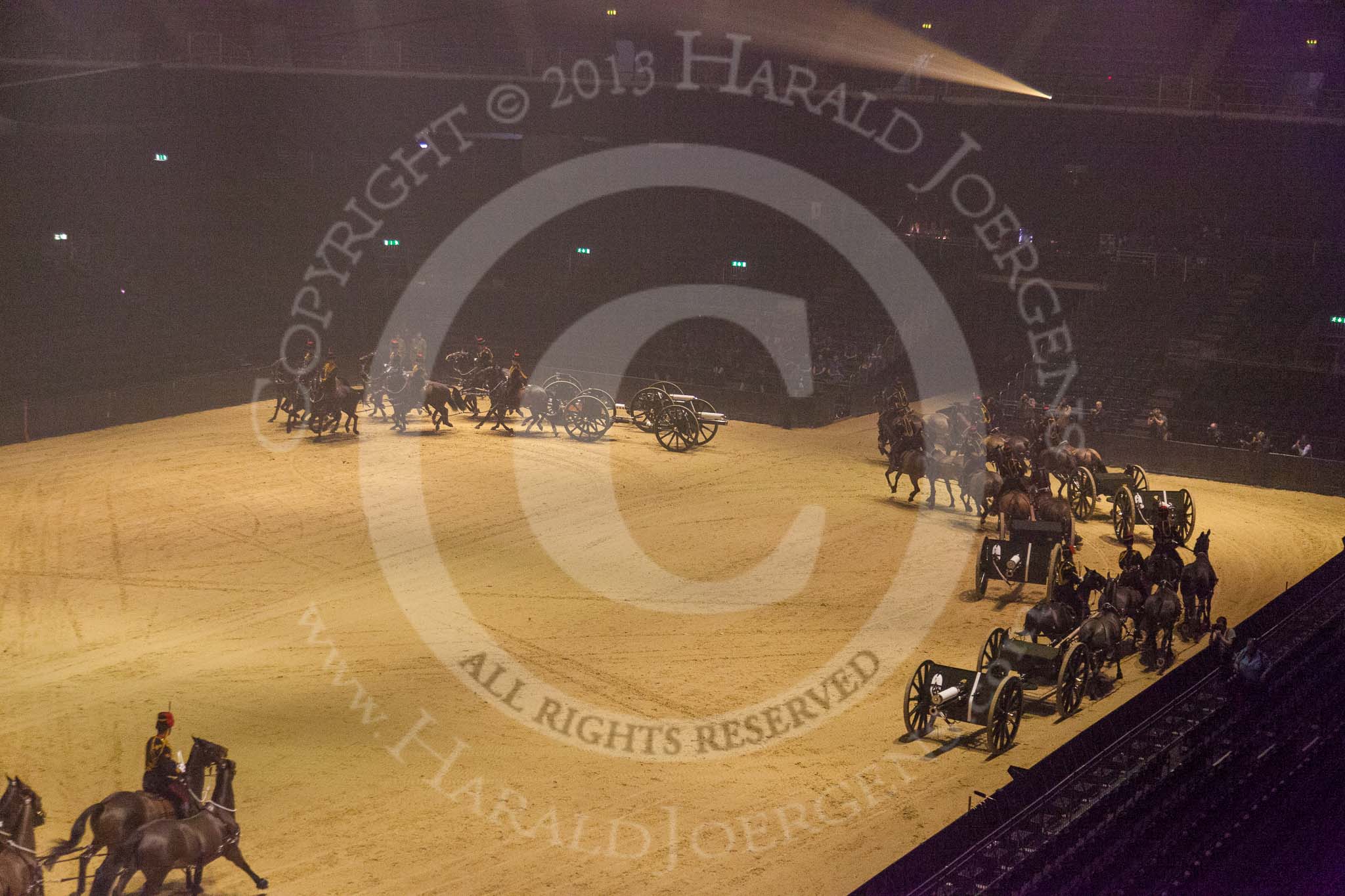 British Military Tournament 2013.
Earls Court,
London SW5,

United Kingdom,
on 06 December 2013 at 15:19, image #186