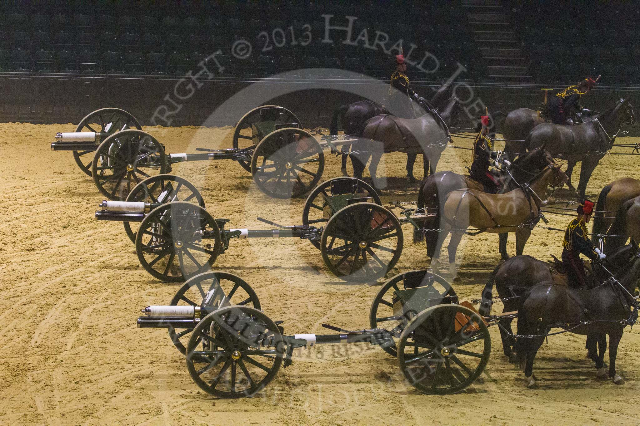 British Military Tournament 2013.
Earls Court,
London SW5,

United Kingdom,
on 06 December 2013 at 15:24, image #215
