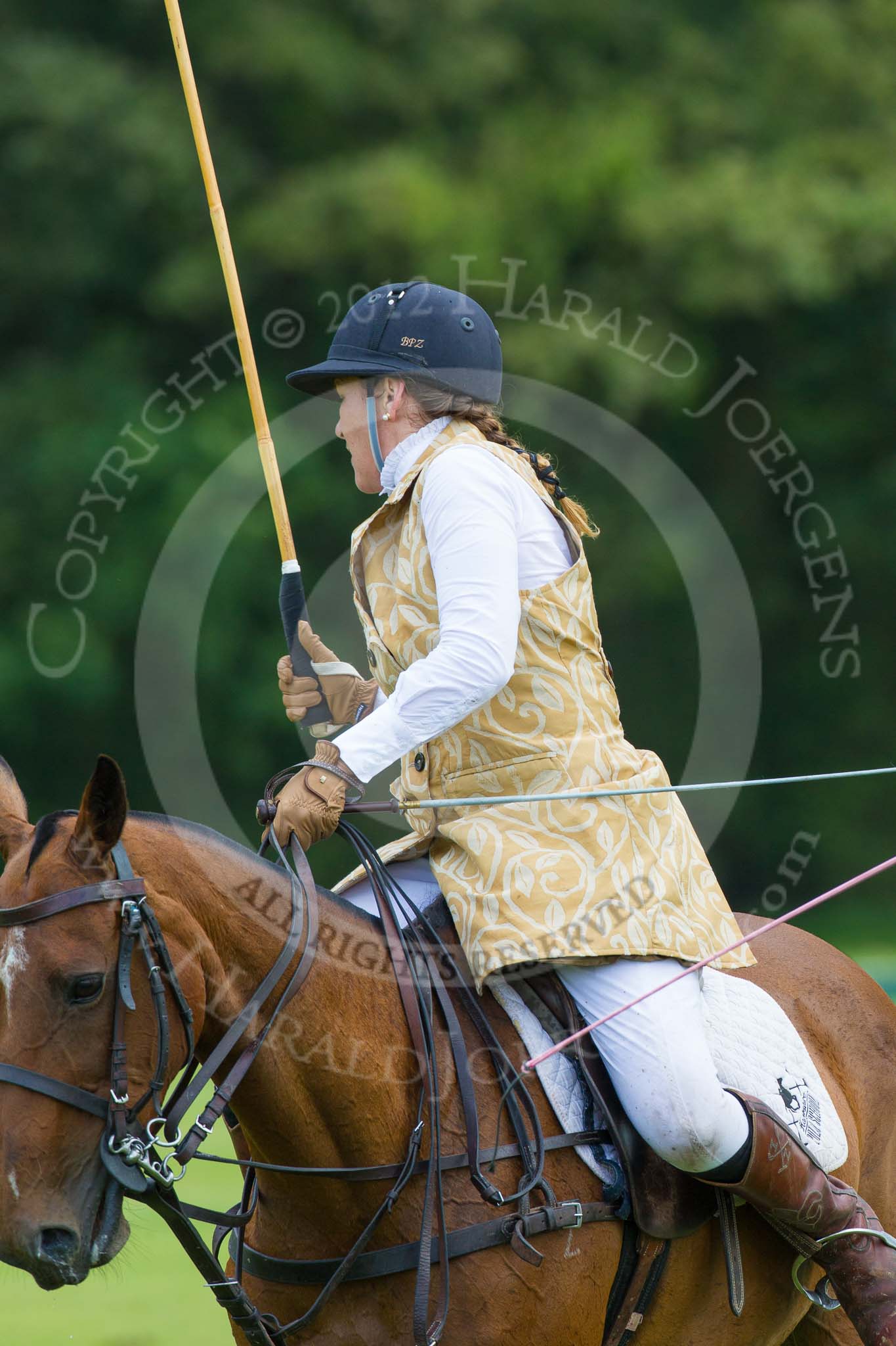 7th Heritage Polo Cup semi-finals: Barbara P Zingg..
Hurtwood Park Polo Club,
Ewhurst Green,
Surrey,
United Kingdom,
on 04 August 2012 at 13:33, image #148