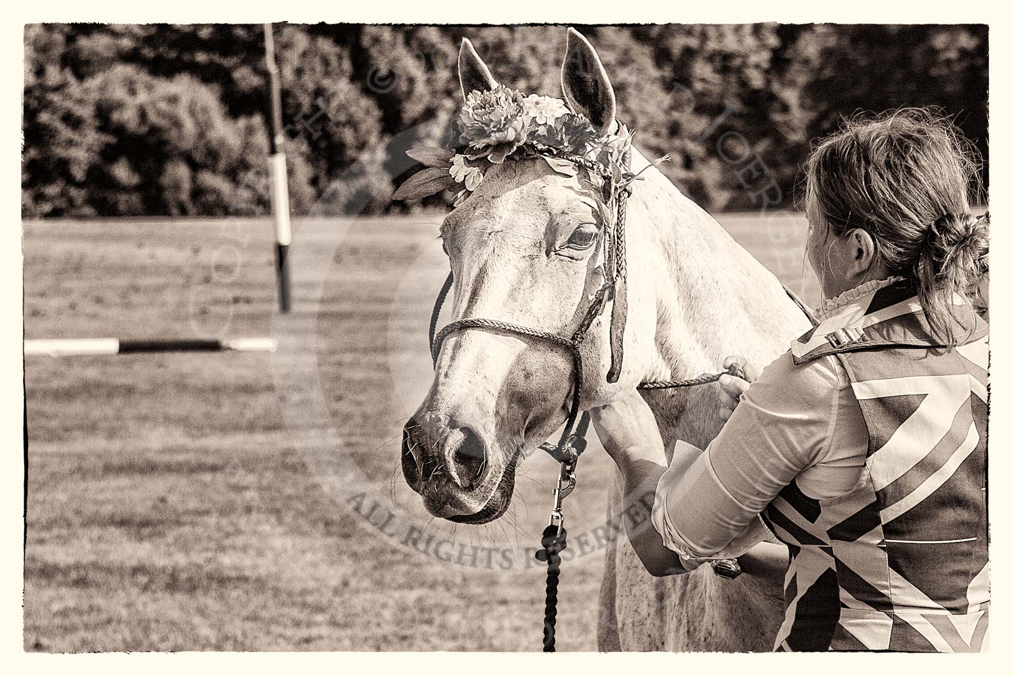 7th Heritage Polo Cup finals: Rosie Ross and 'Maget' winning Best Playing Pony & Best Player Award..
Hurtwood Park Polo Club,
Ewhurst Green,
Surrey,
United Kingdom,
on 05 August 2012 at 17:01, image #254