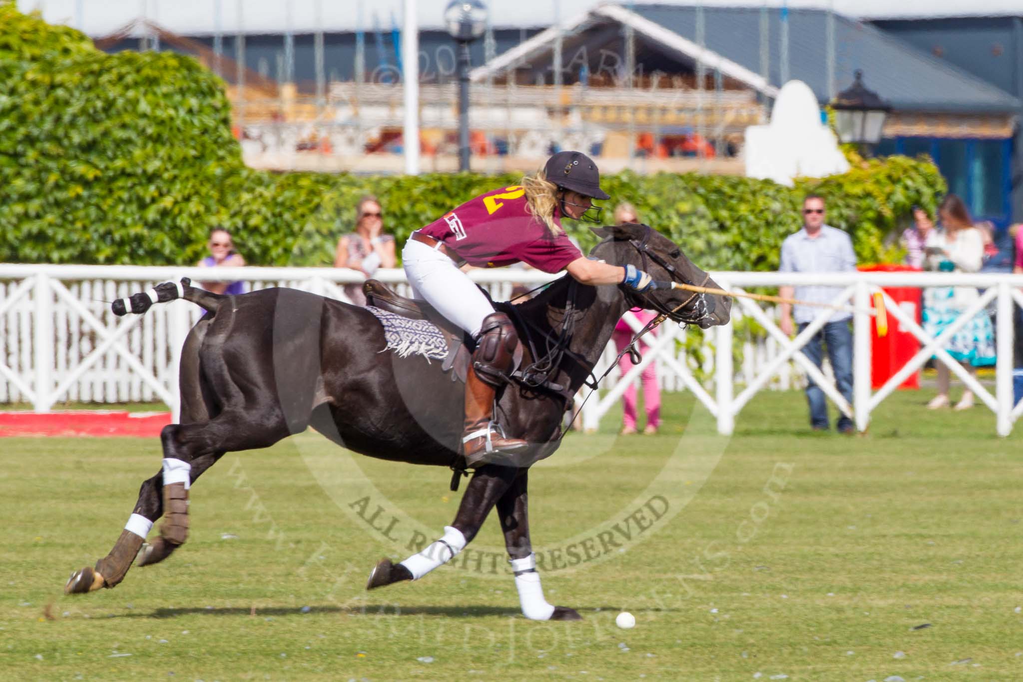 DBPC Polo in the Park 2013, Final of the Amaranther Trophy (0 Goal), Bucking Broncos vs The Inn Team.
Dallas Burston Polo Club, ,
Southam,
Warwickshire,
United Kingdom,
on 01 September 2013 at 11:33, image #108