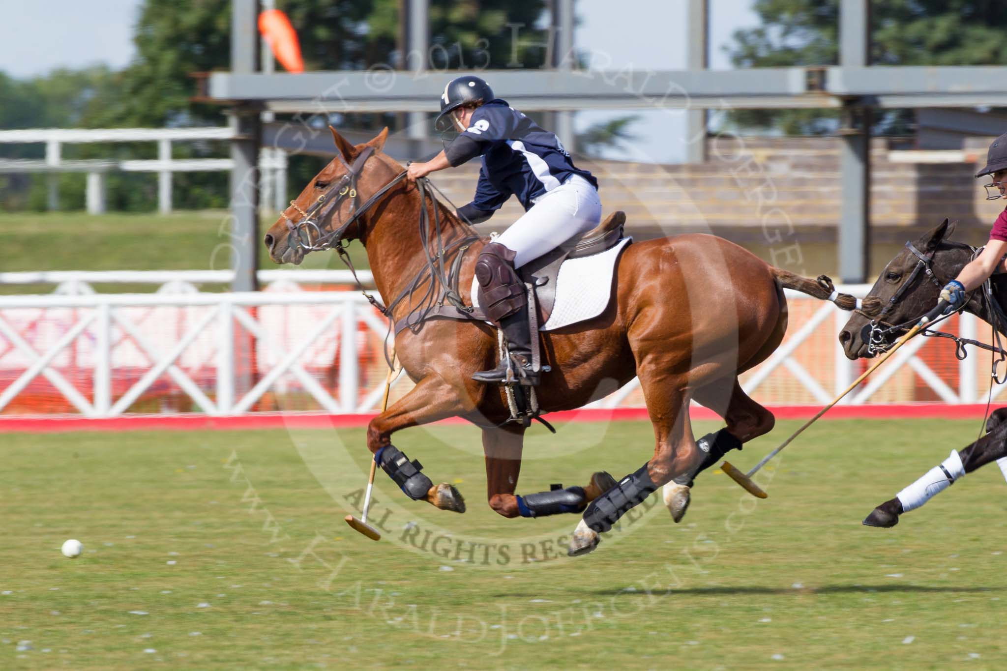 DBPC Polo in the Park 2013, Final of the Amaranther Trophy (0 Goal), Bucking Broncos vs The Inn Team.
Dallas Burston Polo Club, ,
Southam,
Warwickshire,
United Kingdom,
on 01 September 2013 at 11:36, image #116